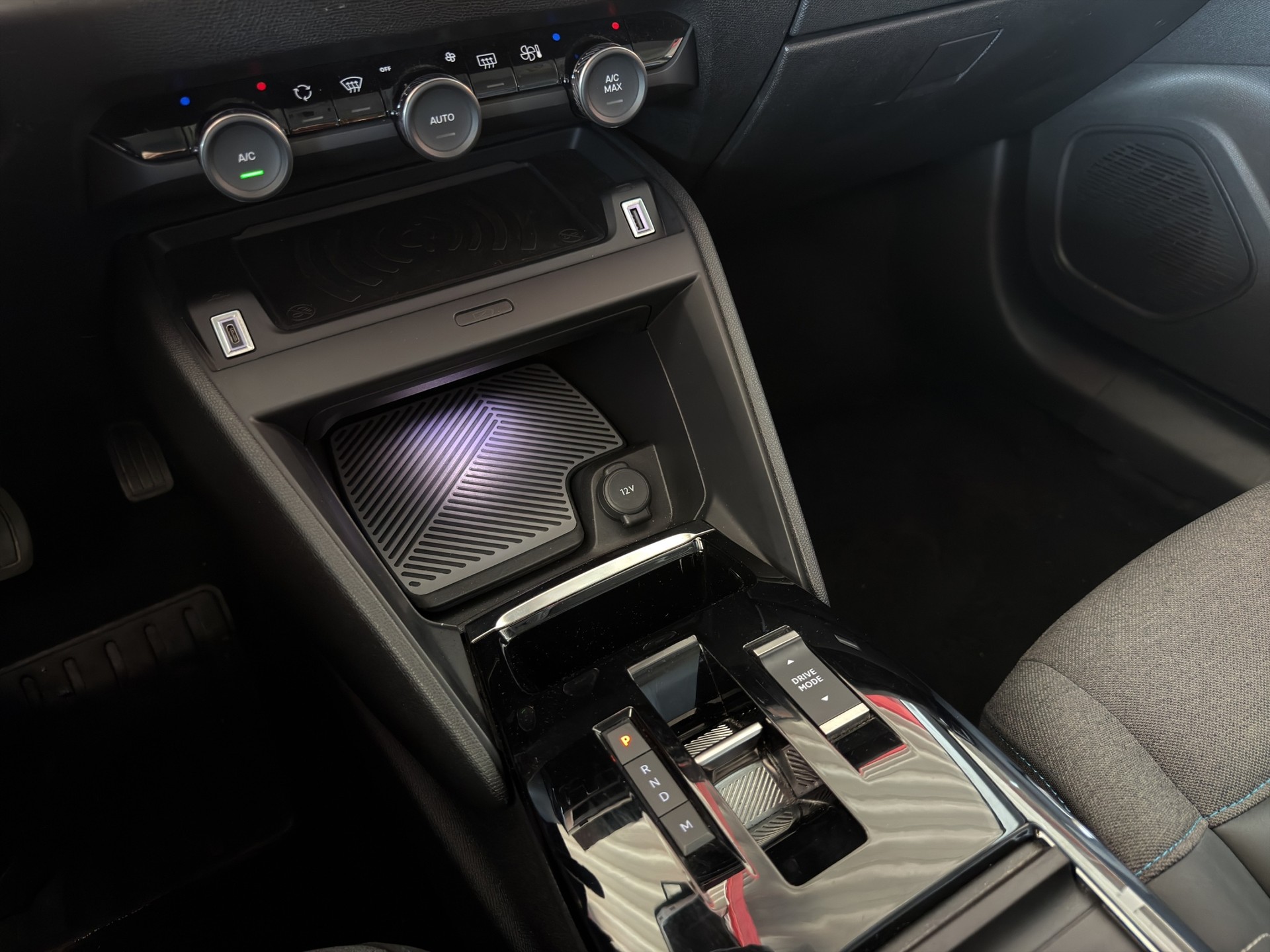 CITROEN C4 1.2 PureTech Max-image-38