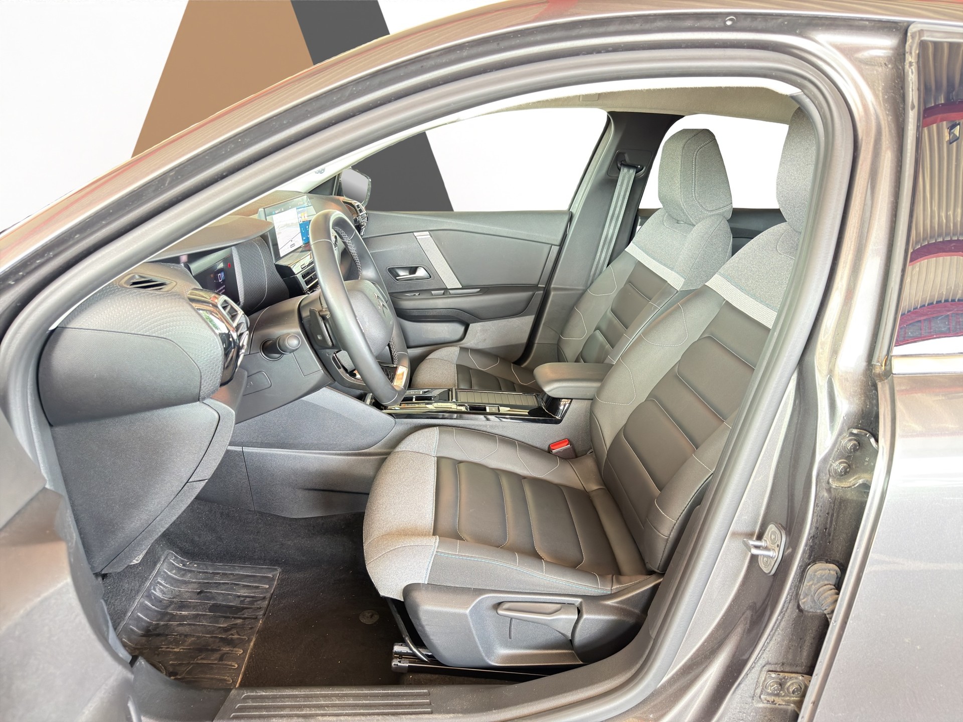 CITROEN C4 1.2 PureTech Max-image-8