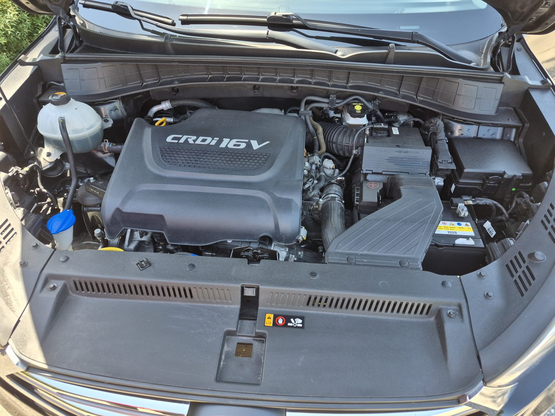 HYUNDAI Tucson 2.0 CRDI Vertex 4WD Automatic-image-4