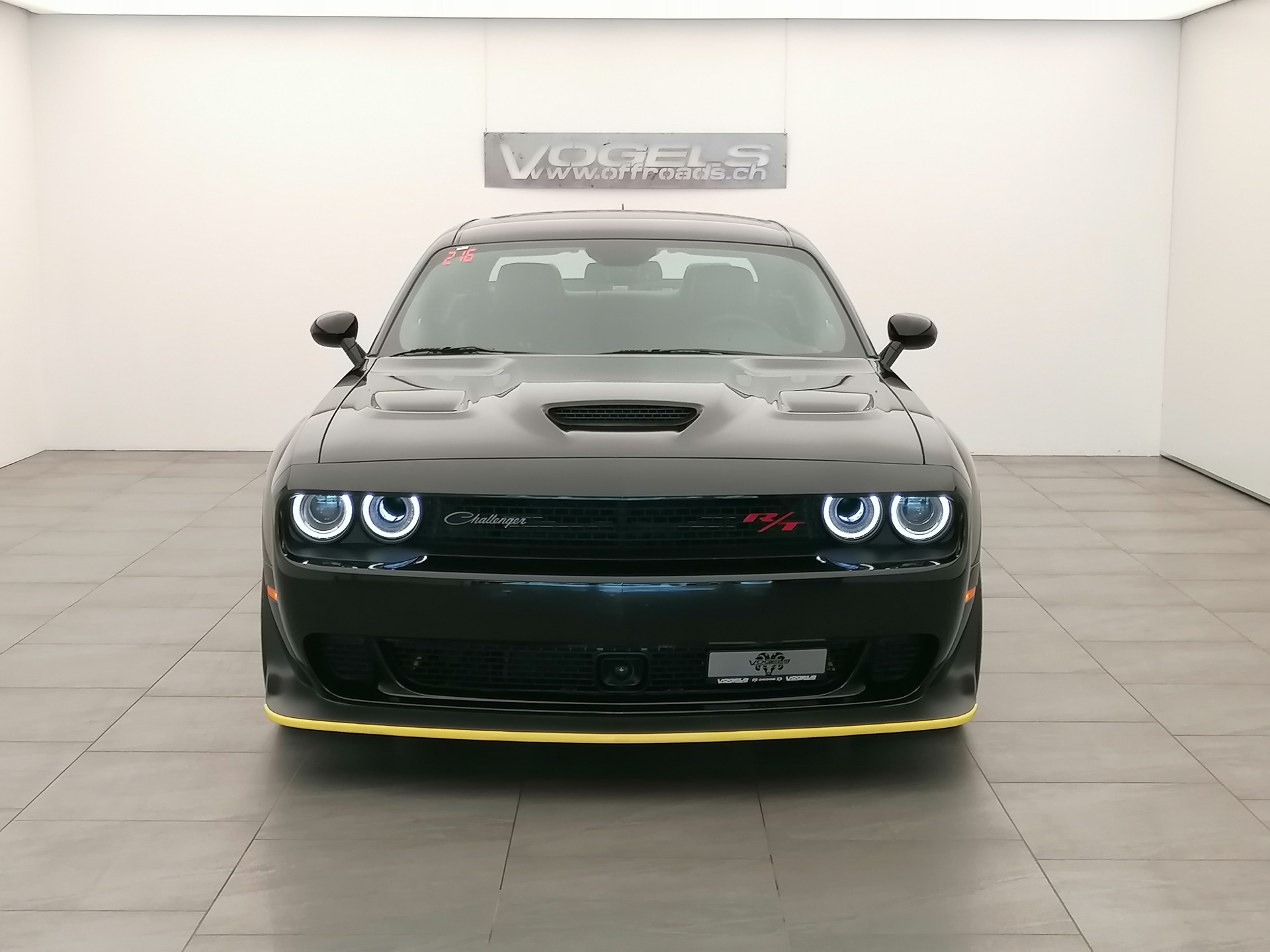 DODGE Challenger 392 WB Scatpack-showroom-element-1