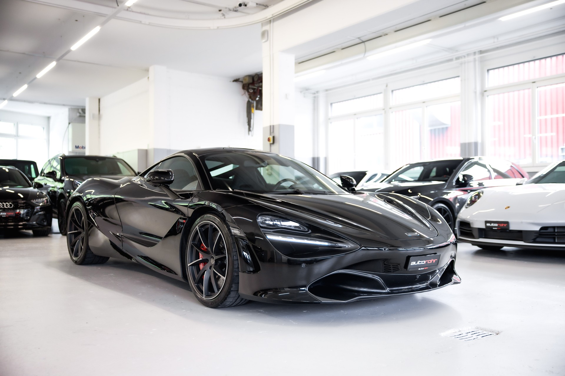 McLAREN 720S Coupé 4.0 V8 SSG-showroom-element-2