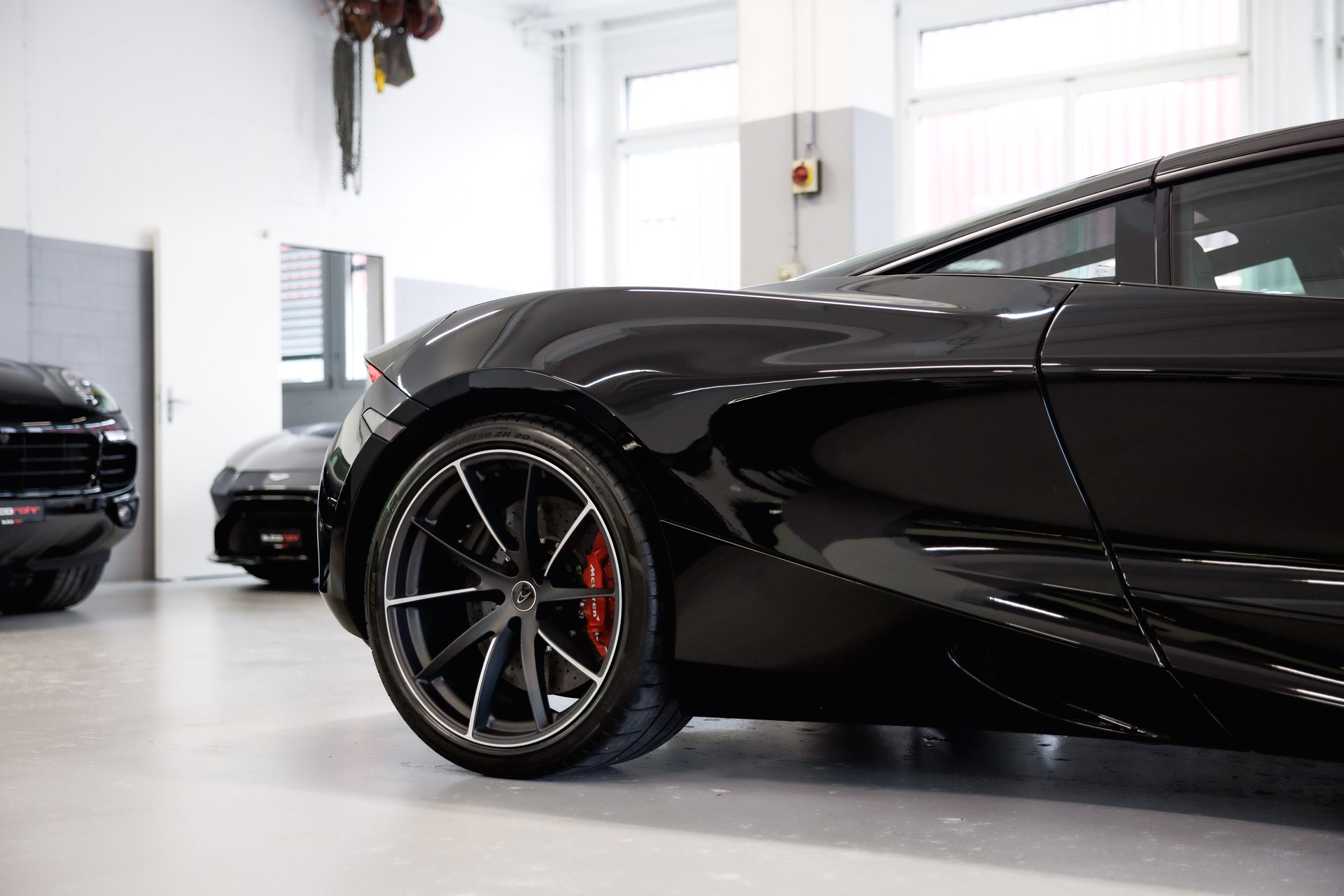 McLAREN 720S Coupé 4.0 V8 SSG-image-11