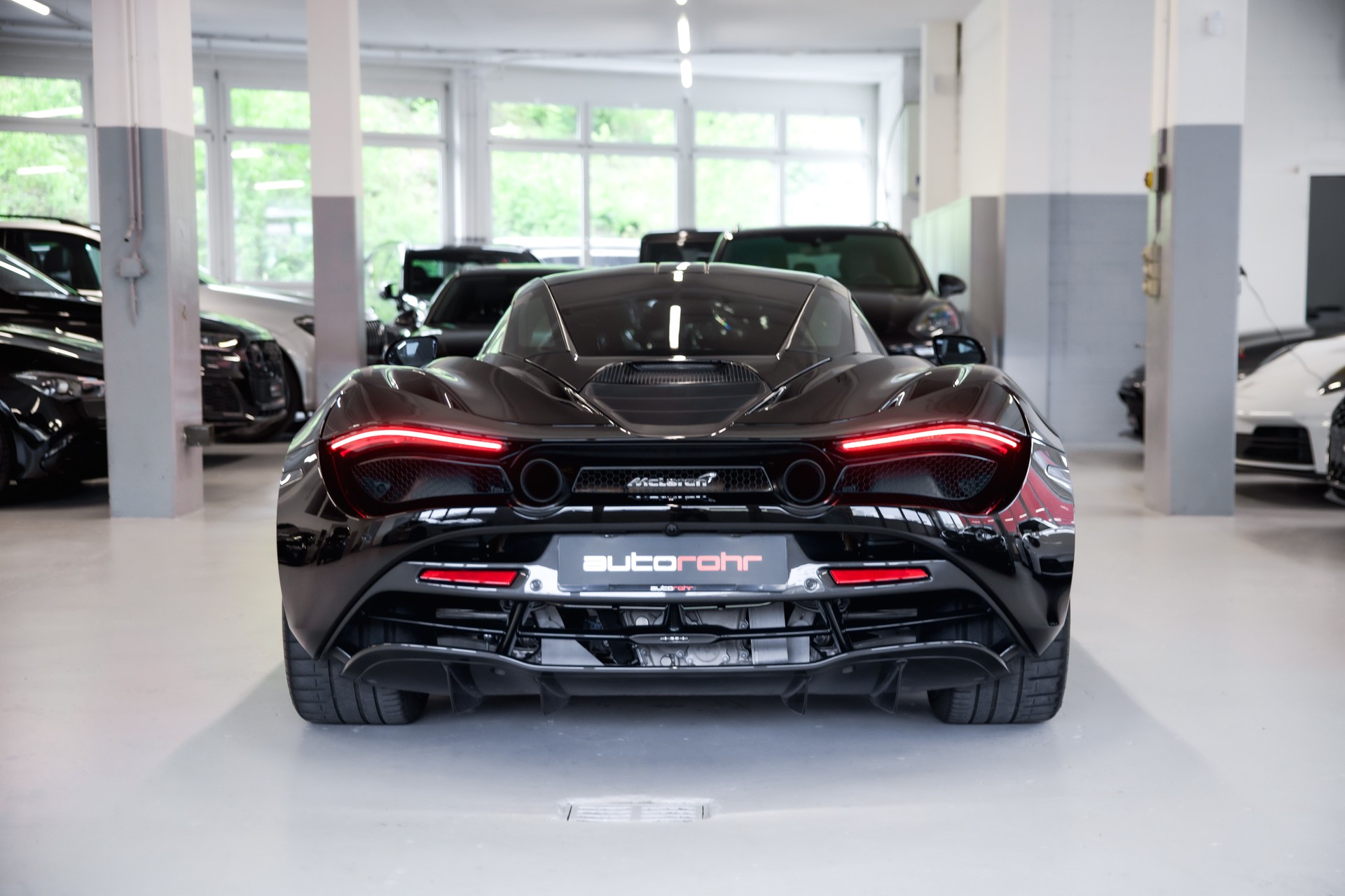 McLAREN 720S Coupé 4.0 V8 SSG-image-5
