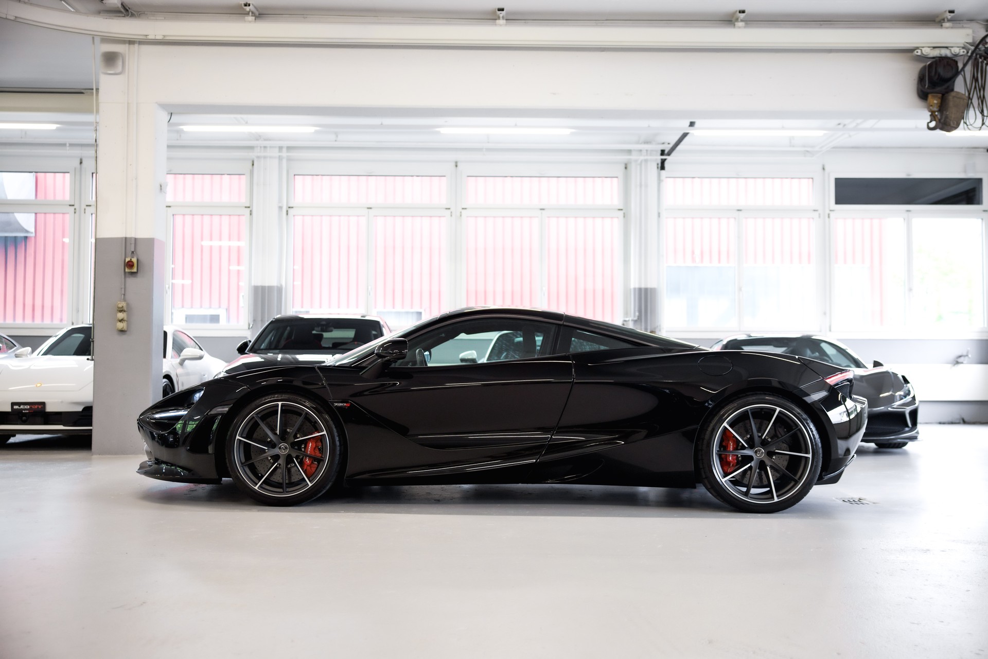 McLAREN 720S Coupé 4.0 V8 SSG-image-4