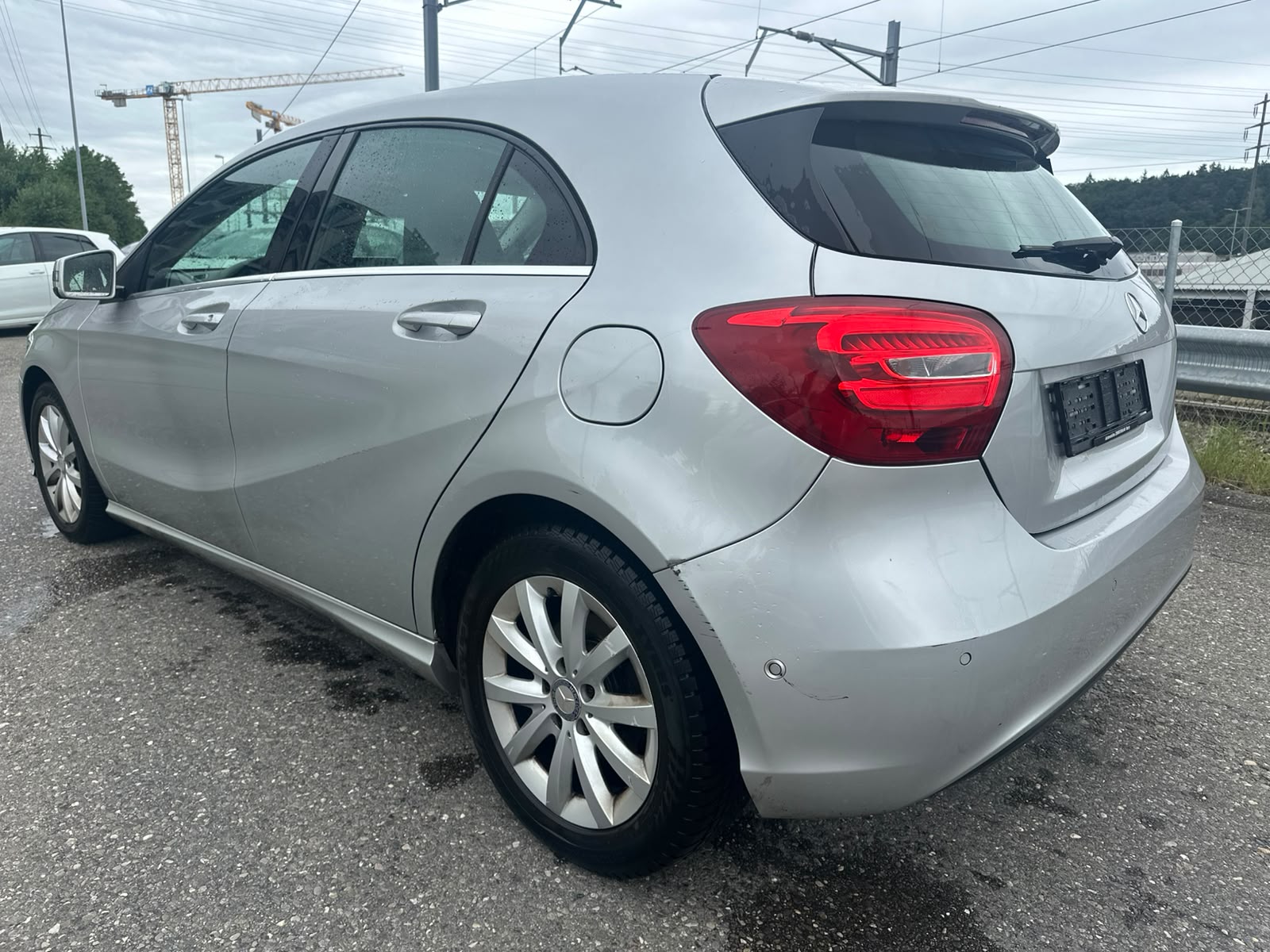 MERCEDES-BENZ A 180 Urban 7G-DCT-image-4