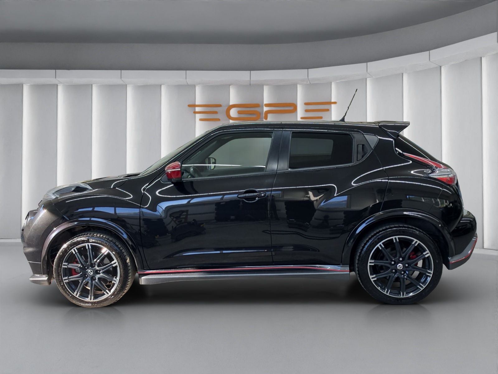 NISSAN Juke 1.6 DIG-T Nismo RS 4x4-showroom-element-3
