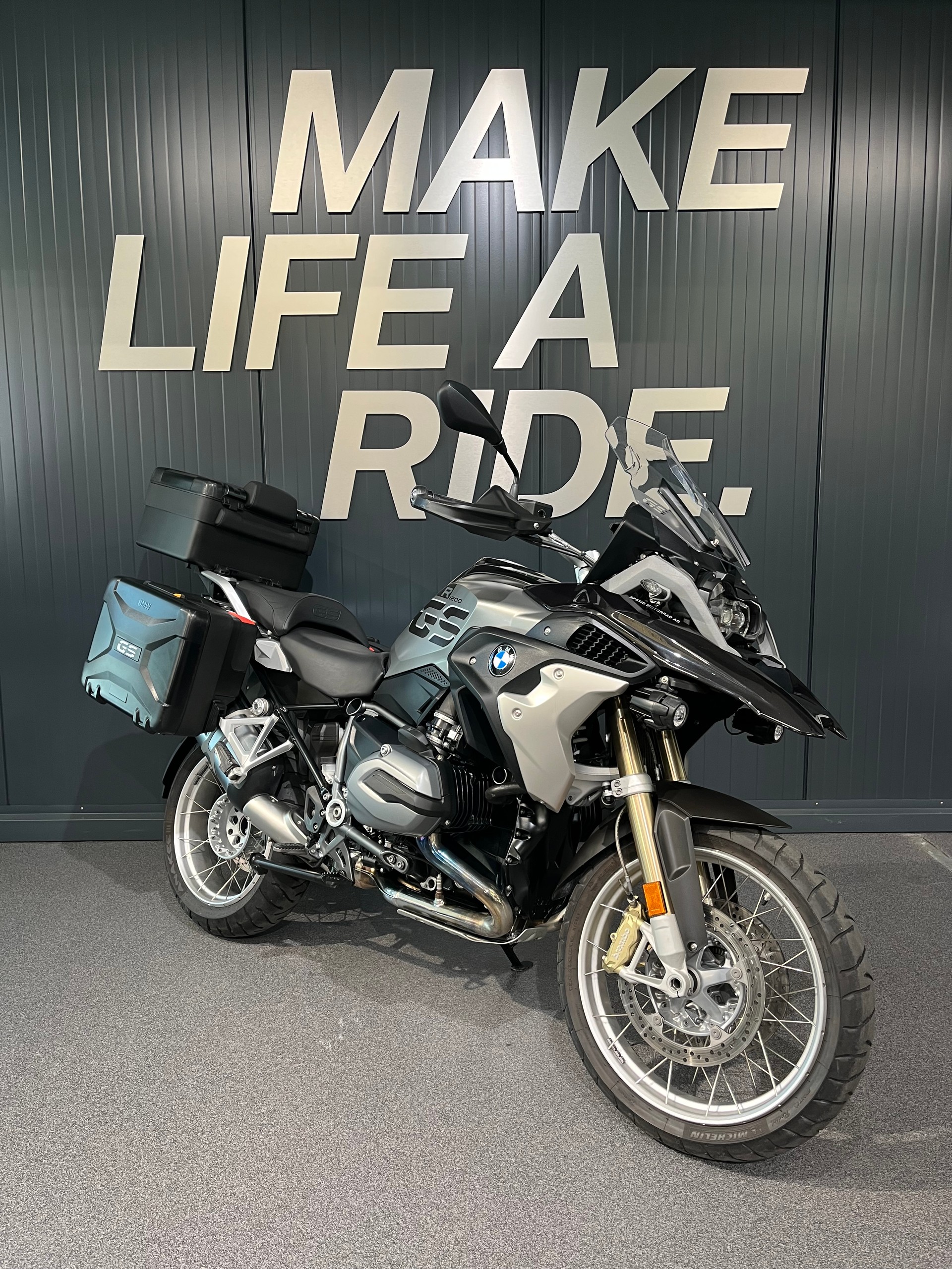 BMW R 1200 GS ABS-image-1