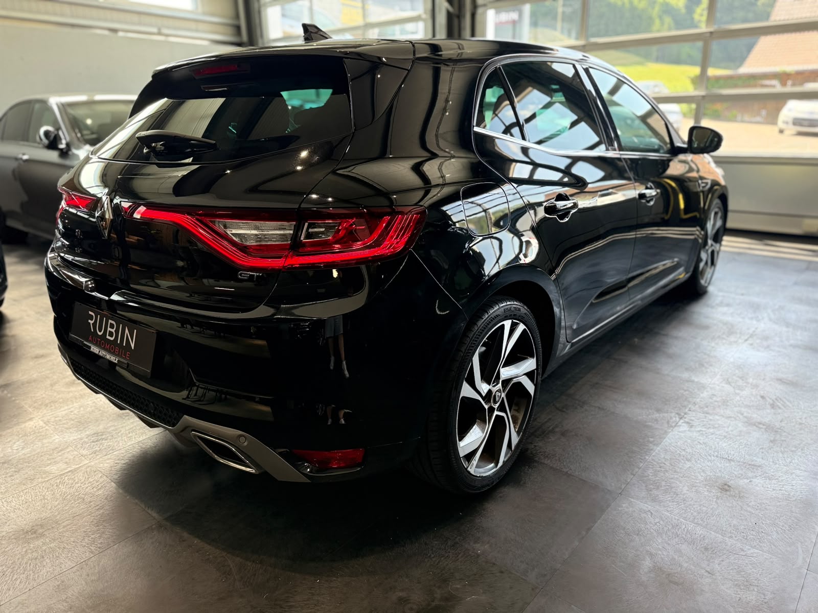 RENAULT Mégane 1.6 16V Turbo GT EDC-showroom-element-3