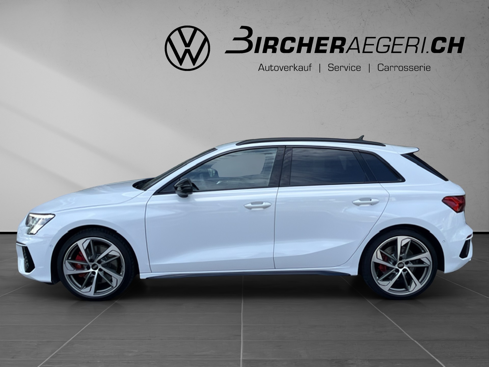 AUDI S3 Sportback 2.0 TFSI quattro S-tronic-showroom-element-2