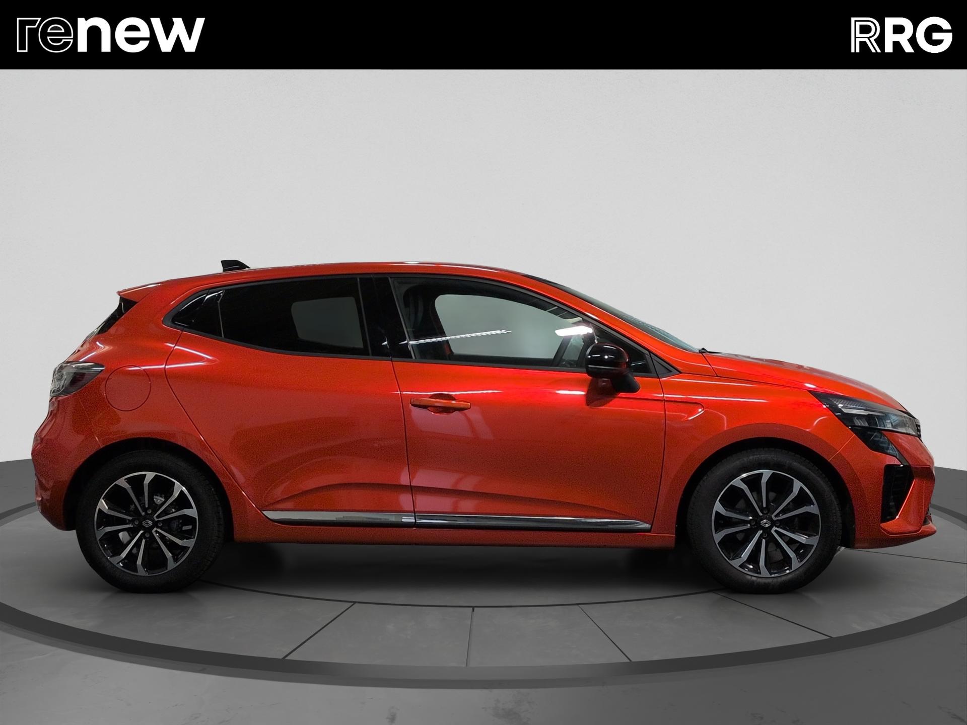 RENAULT Clio 1.0 Techno-showroom-element-1