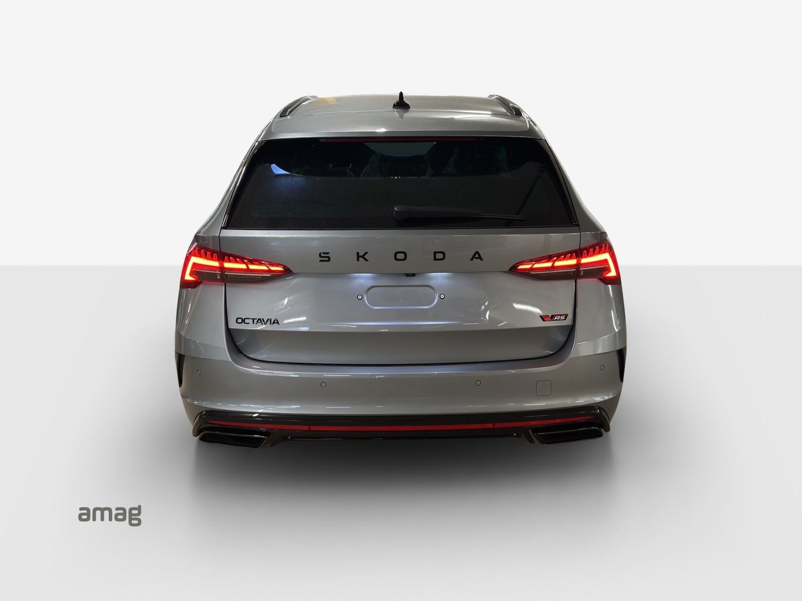 SKODA Octavia Combi 2.0 TSI DSG RS 30 Years Edition-showroom-element-3