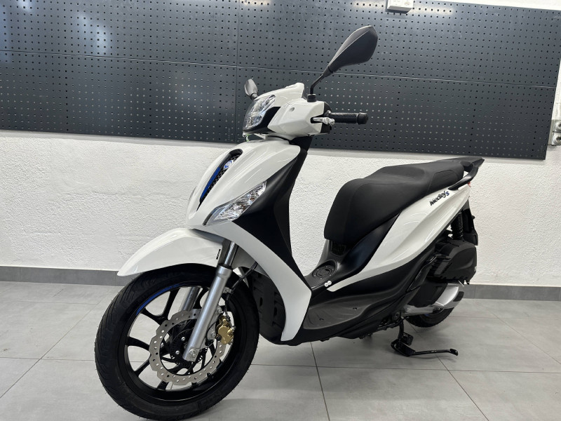 PIAGGIO Medley 125 E5+-image-4