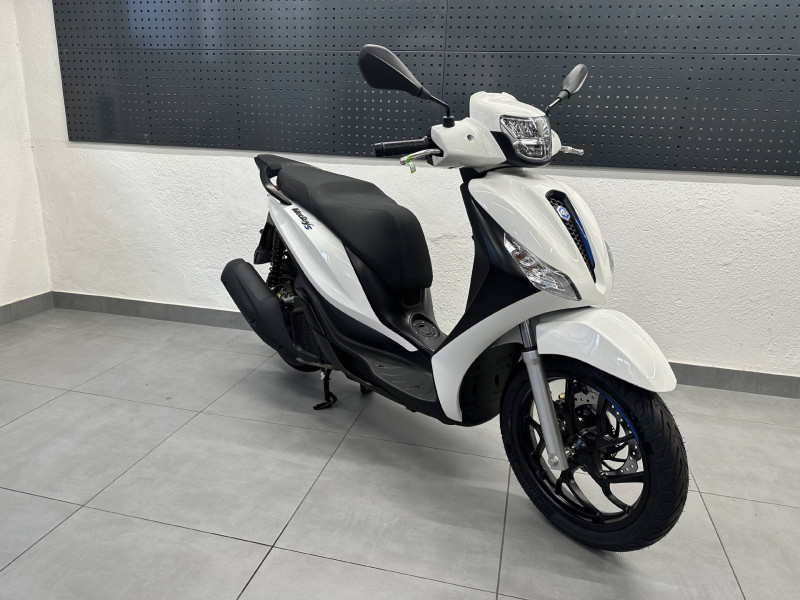 PIAGGIO Medley 125 E5+-image-1