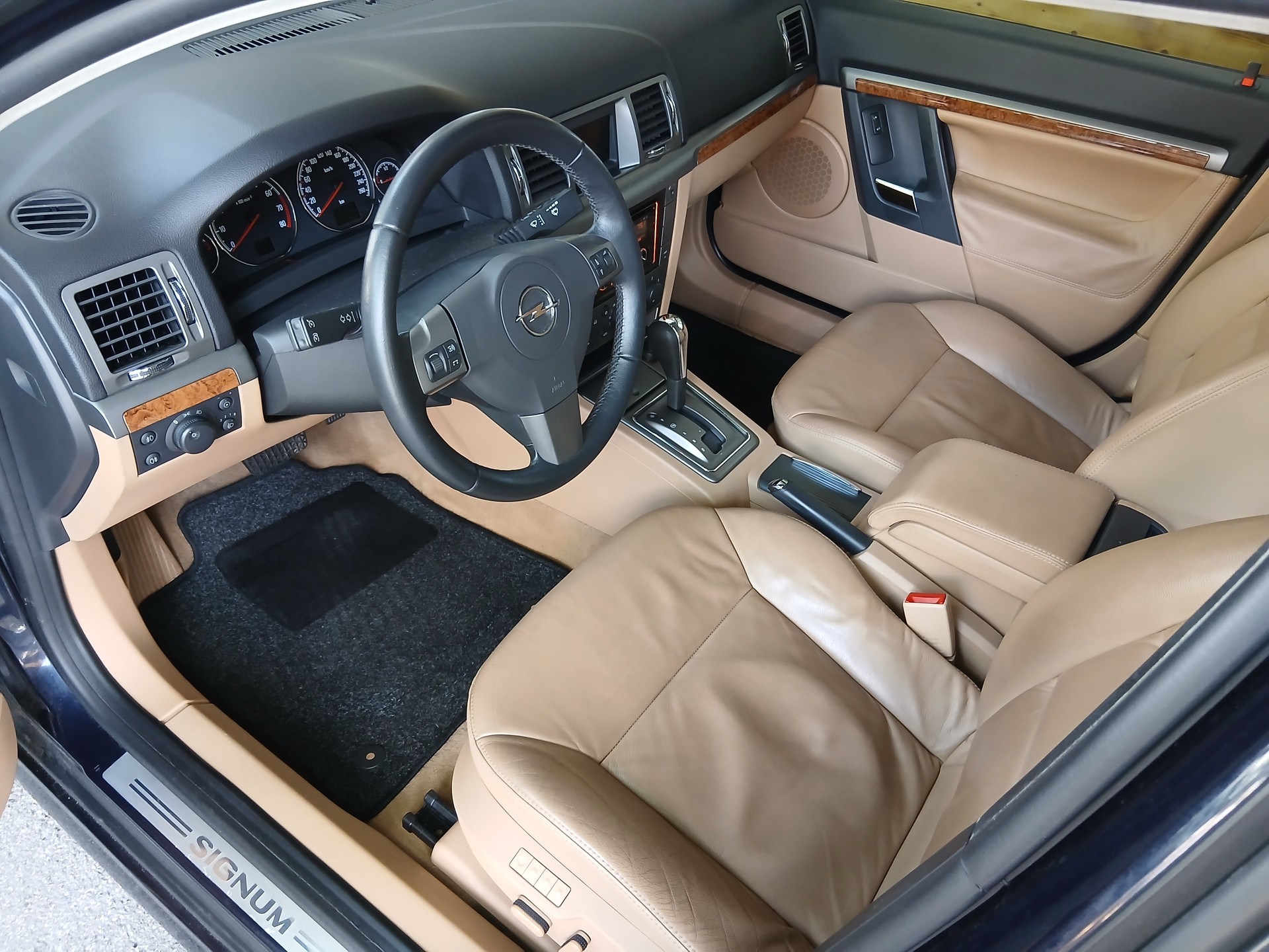 OPEL Signum 2.8 Turbo V6 Cosmo-image-6