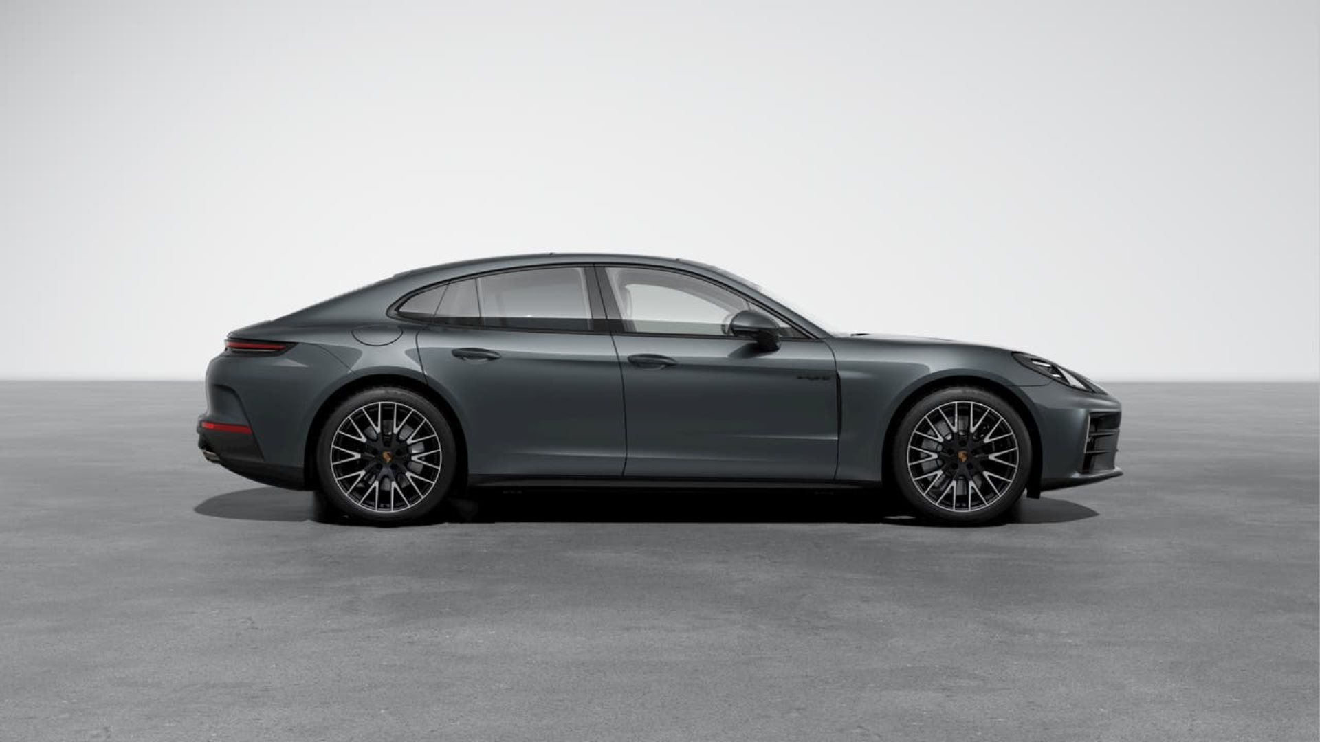 PORSCHE Panamera 4S E-Hybrid-image-4