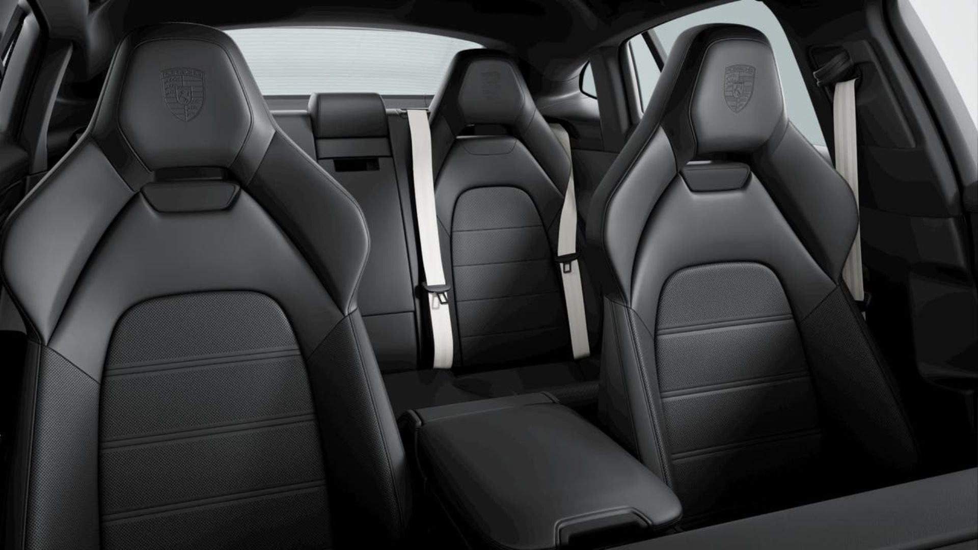 PORSCHE Panamera 4S E-Hybrid-image-8