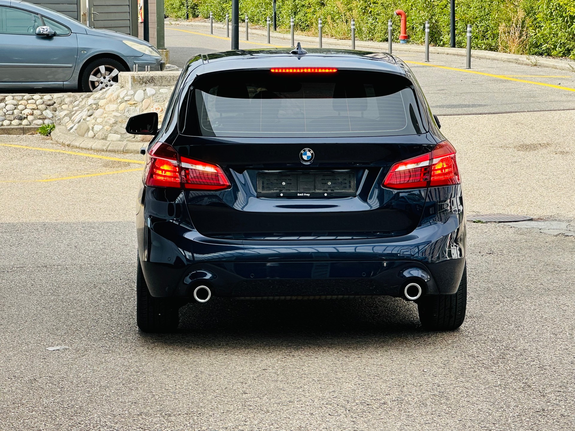 BMW 220i Active Tourer DKG-image-6
