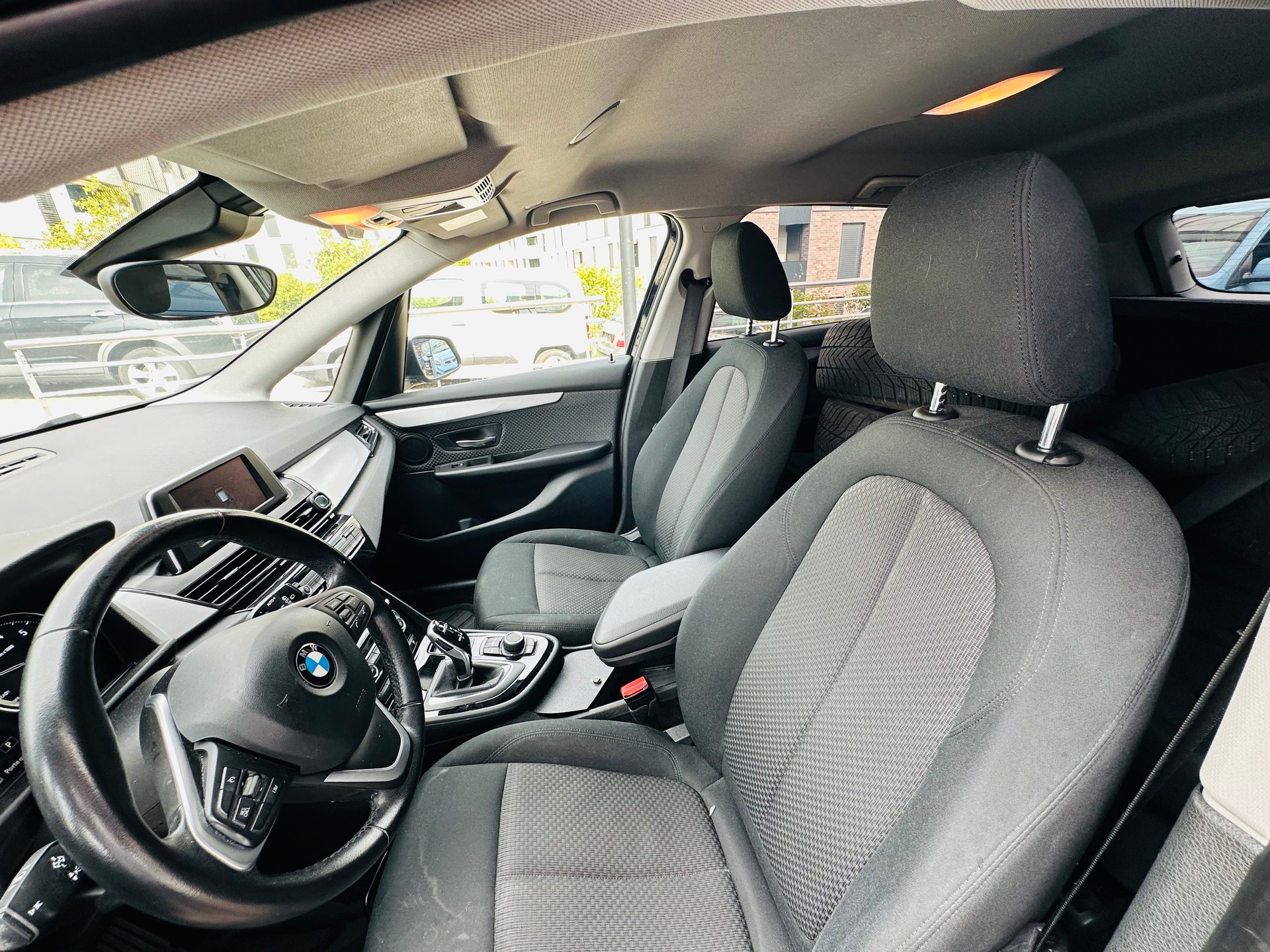 BMW 220i Active Tourer DKG-image-15