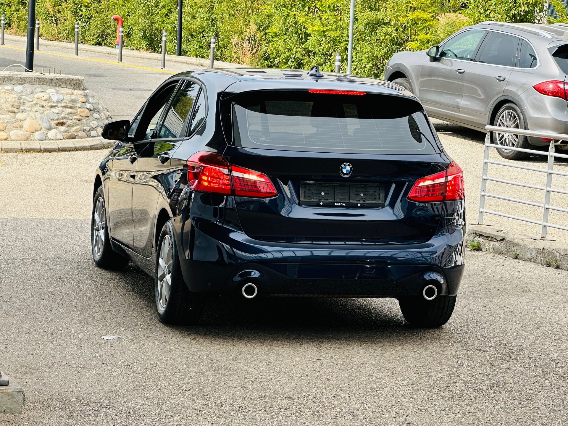 BMW 220i Active Tourer DKG-image-8