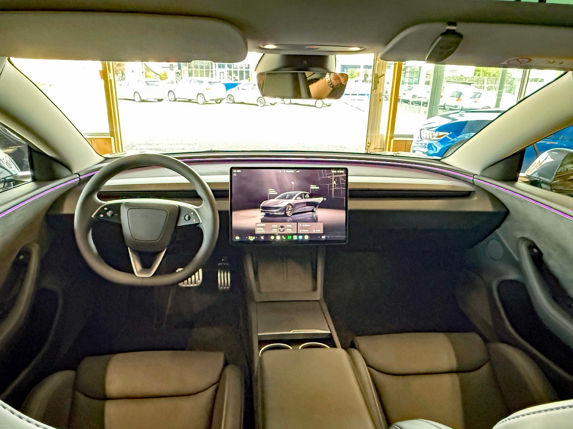 TESLA Performance Highland-image-9