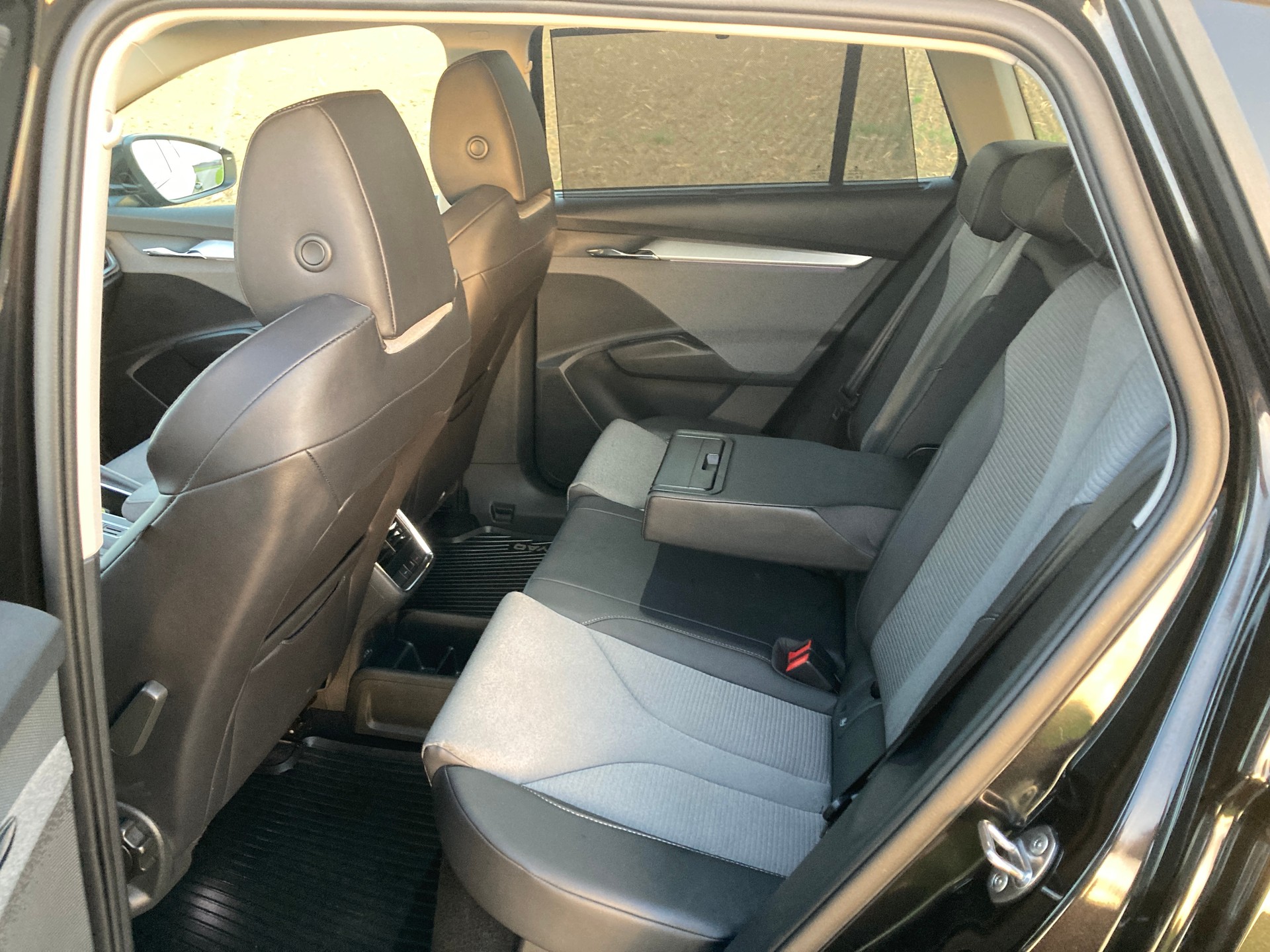 SKODA Enyaq iV 80-image-7