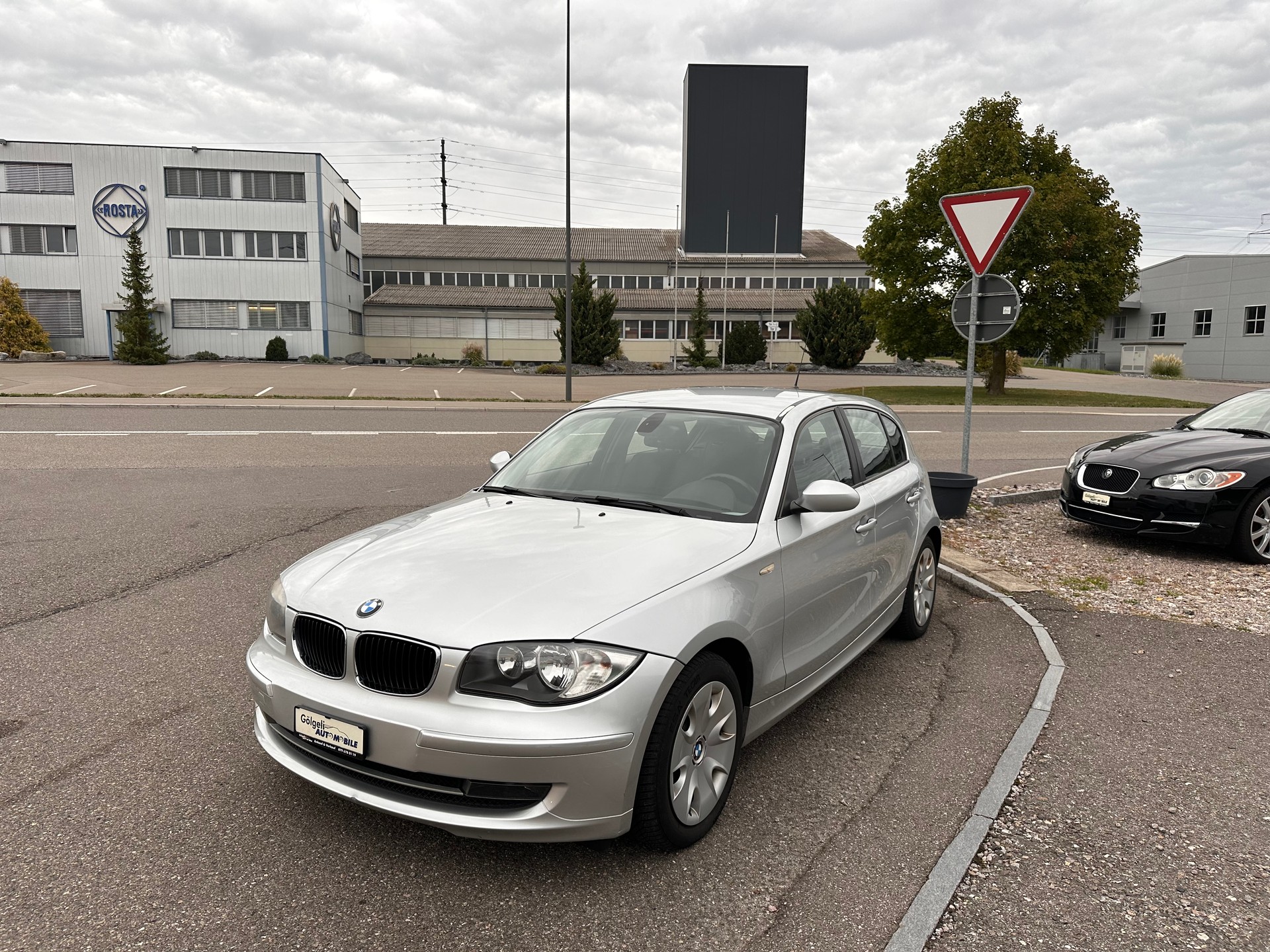BMW 116i Steptronic-image-7