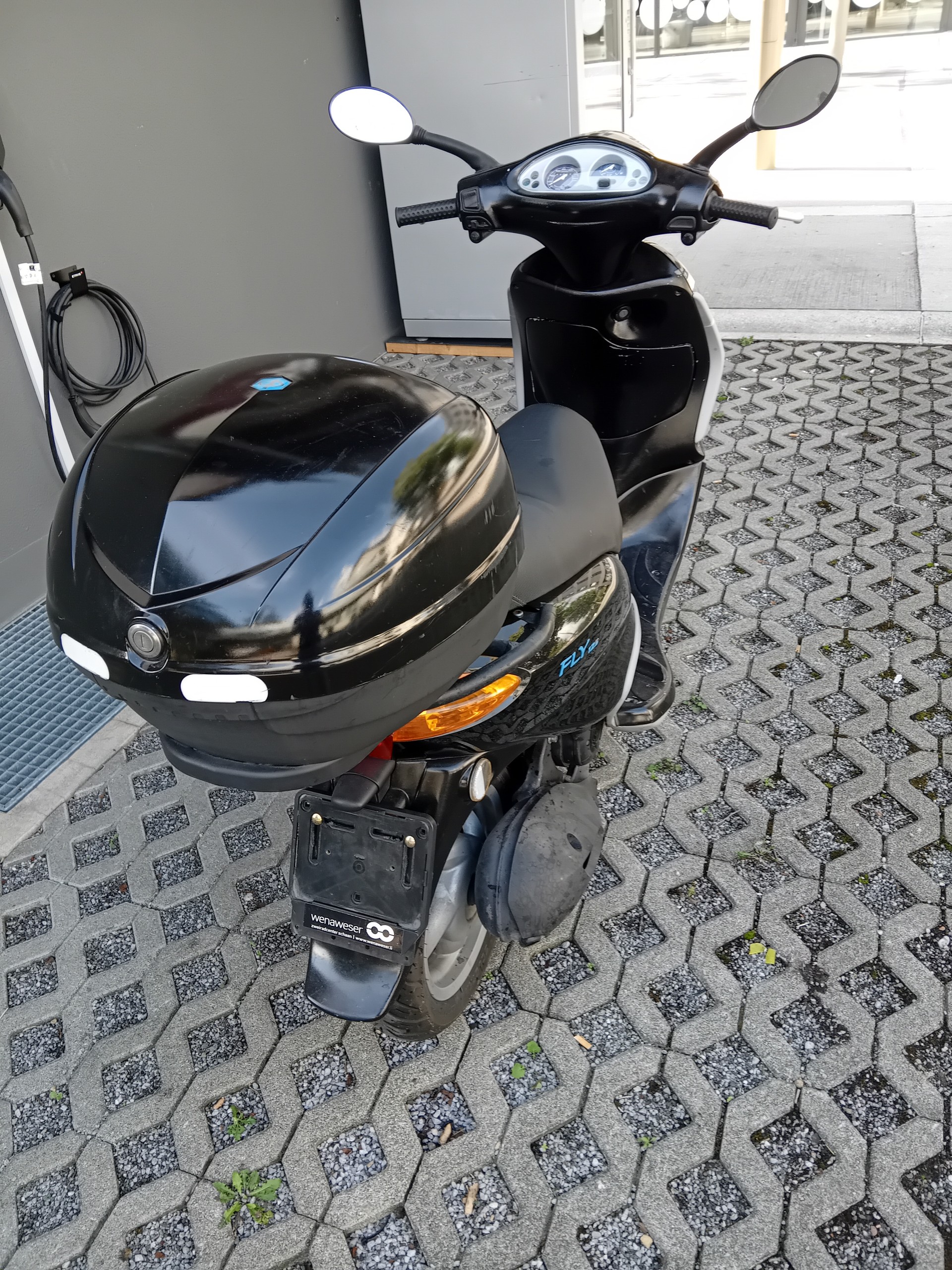 PIAGGIO Fly 125 4-T-image-1