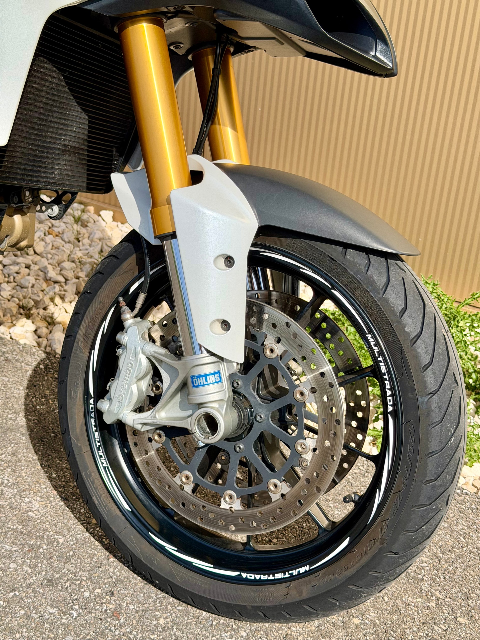 DUCATI Multistrada 1200 S Touring ABS-image-1
