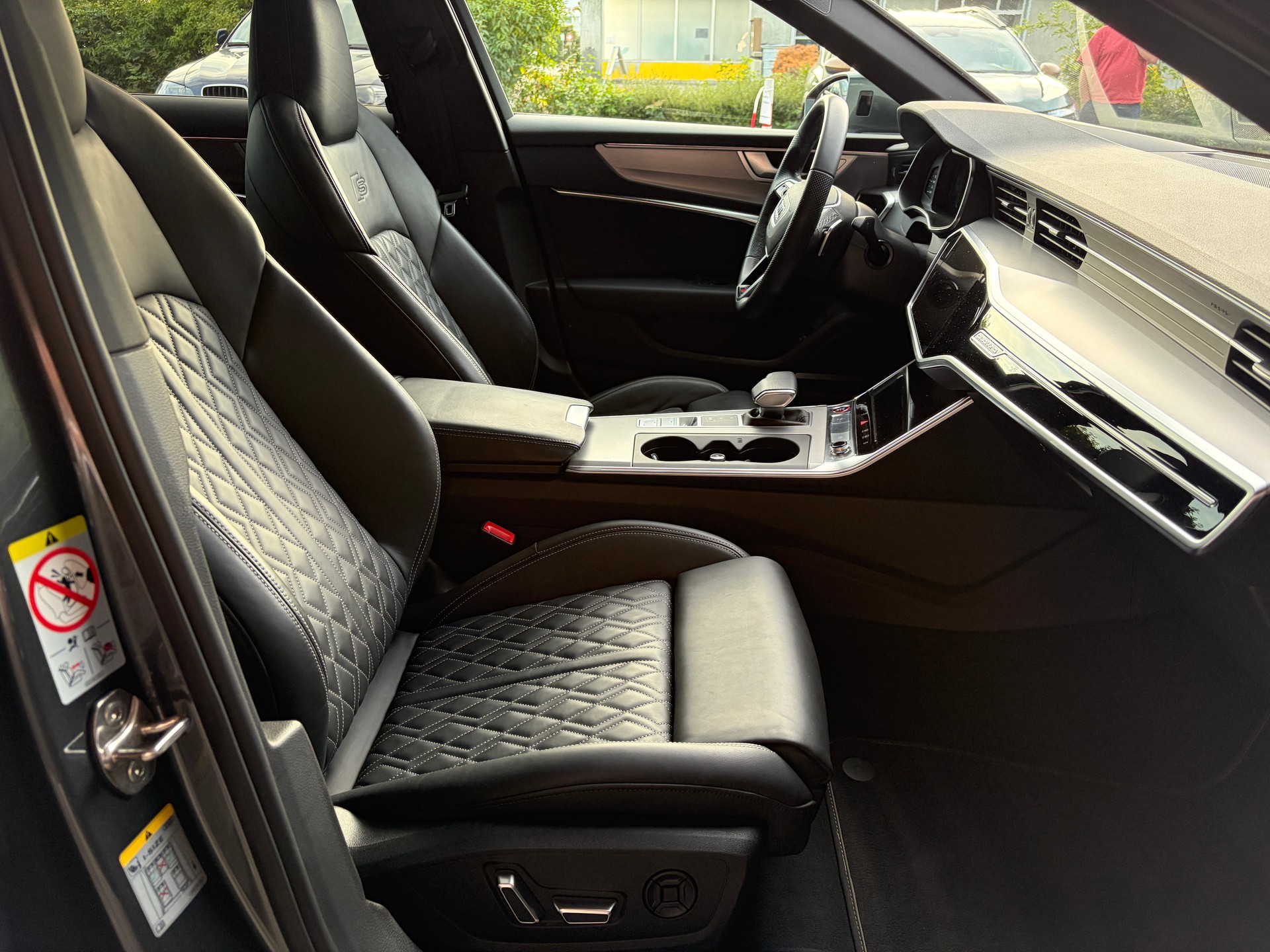 AUDI S6 3.0 TDI quattro tiptronic-image-11