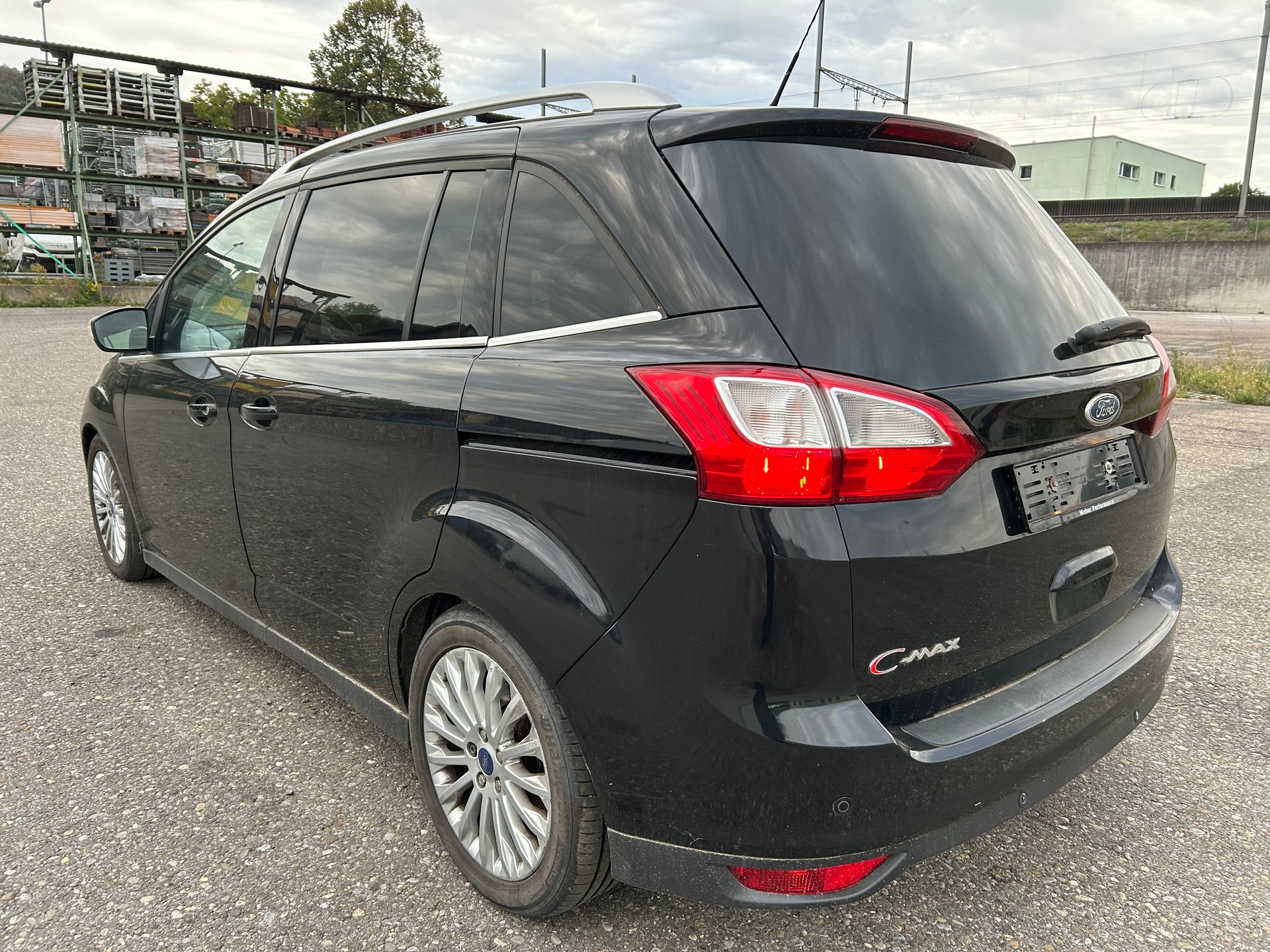 FORD Grand C-Max 1.6 SCTi Carving-showroom-element-3