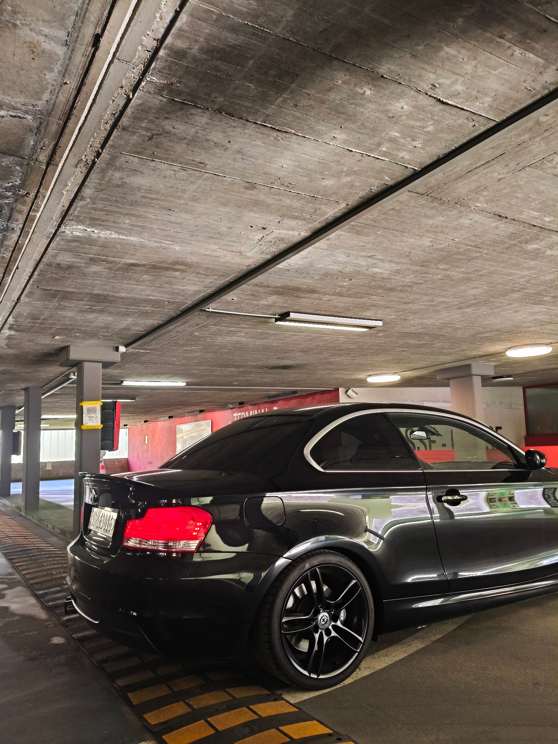 BMW 135i-image-2