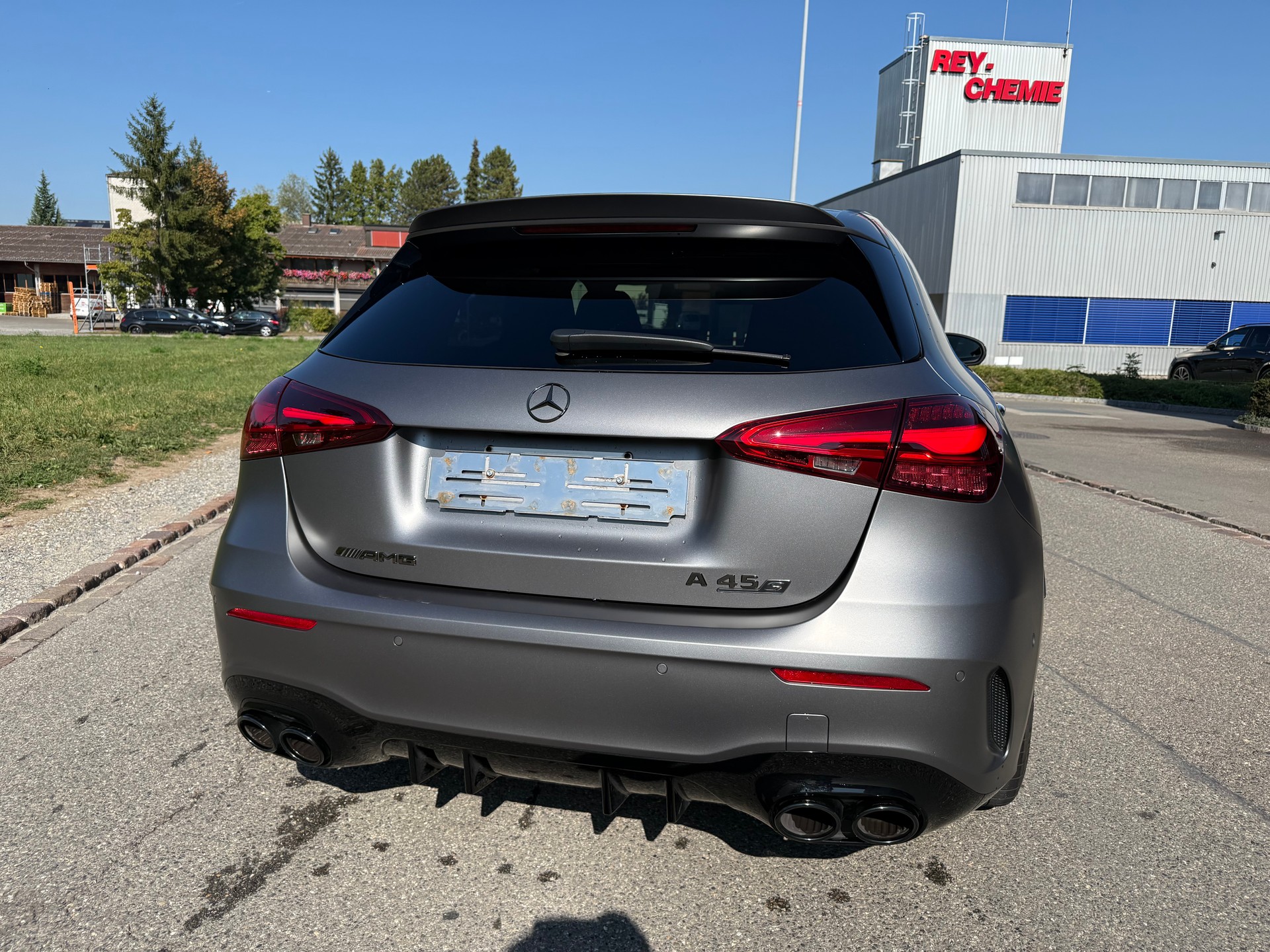 MERCEDES-BENZ A 45 S AMG 4matic+ Limited Edition-image-9