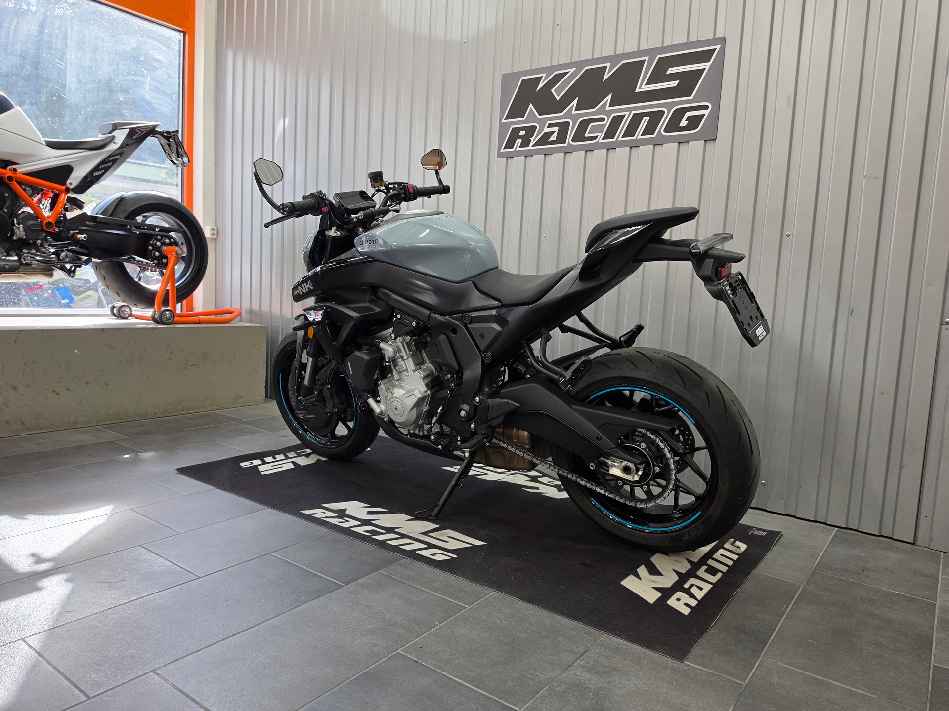 CF MOTO 675NK-image-4