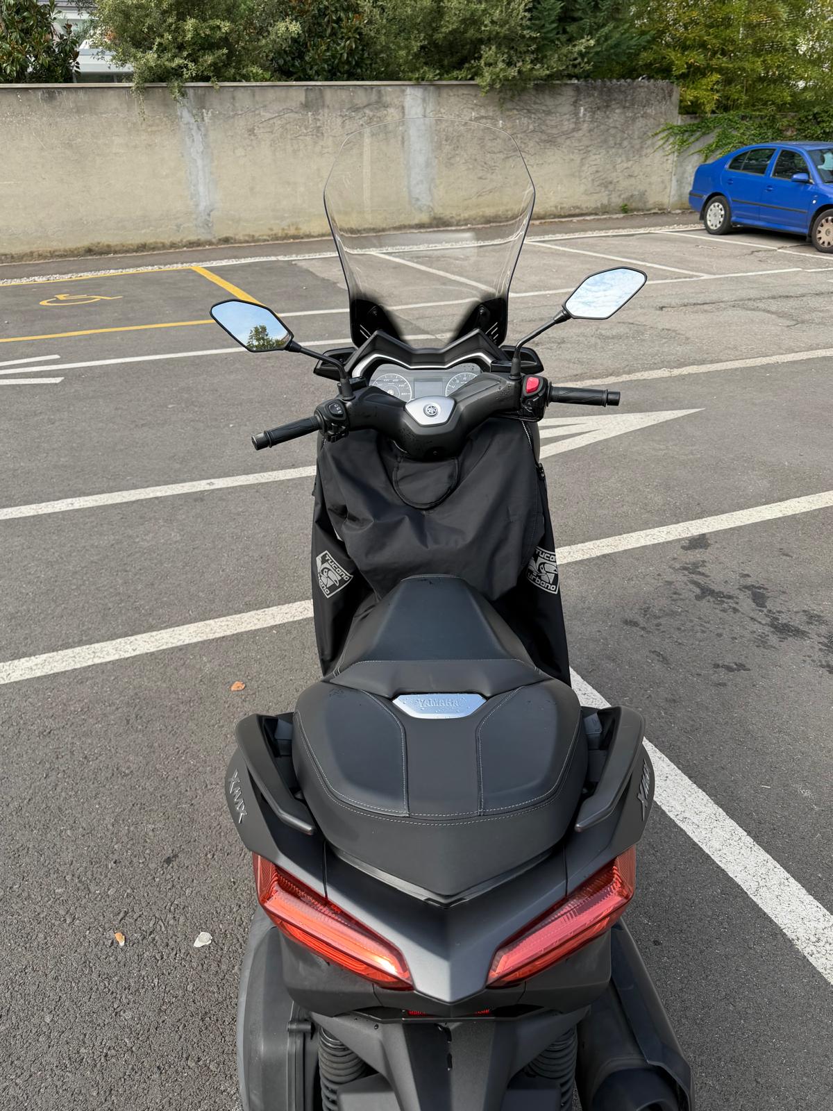 YAMAHA X-Max CZD 300 ABS-image-4