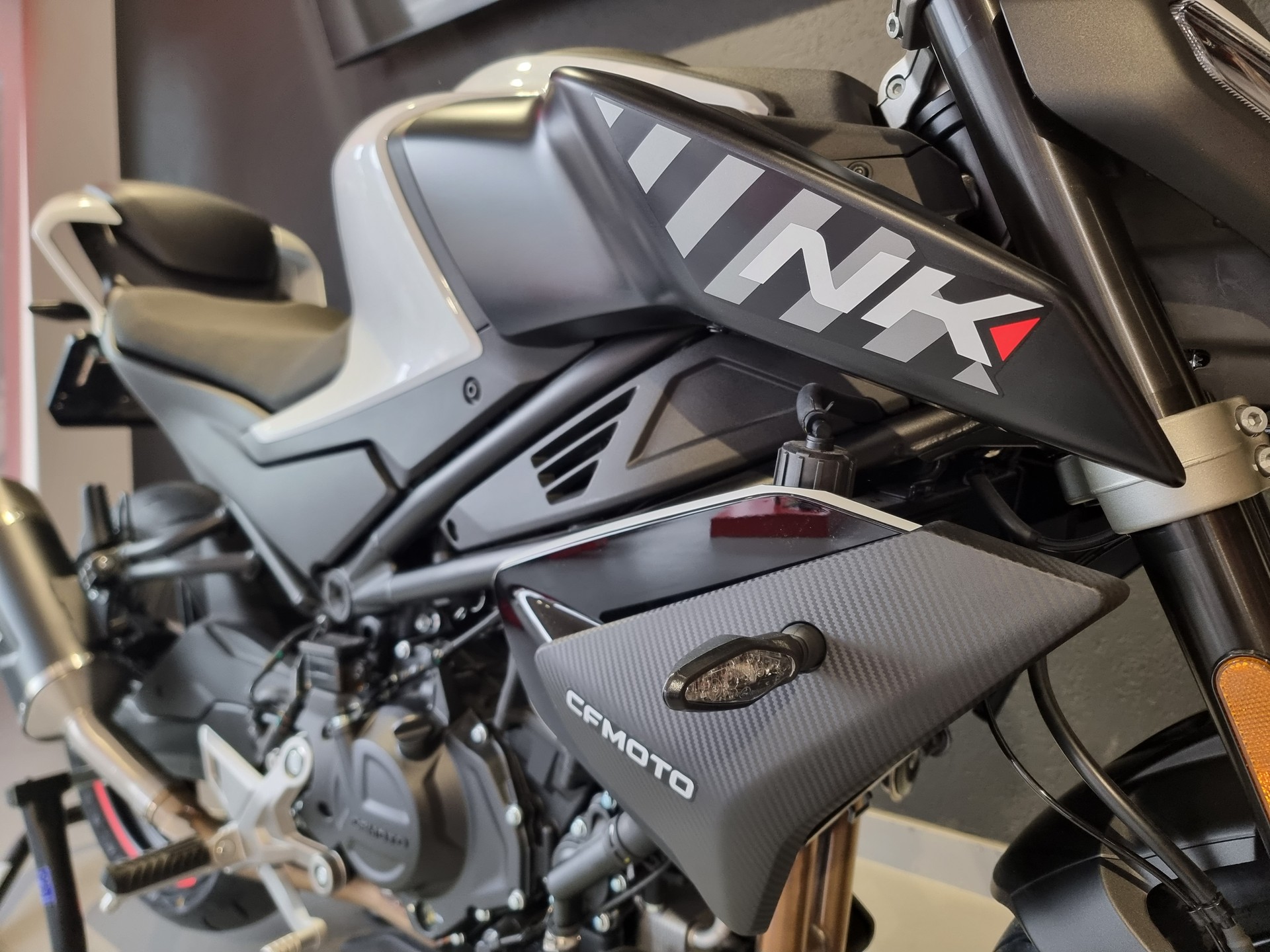 CF MOTO 450NK-image-13