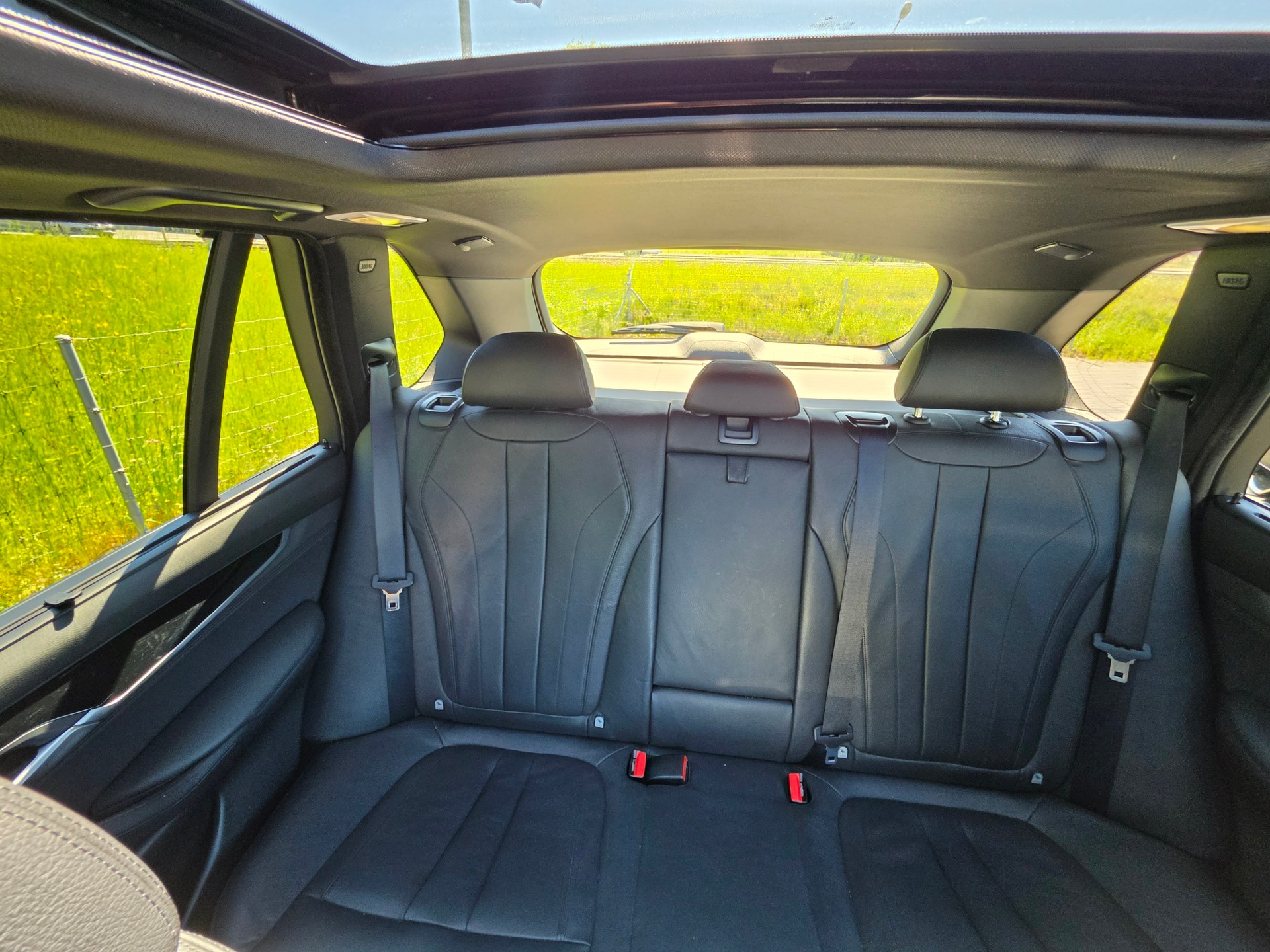 BMW X5 xDrive 40d Steptronic-image-17