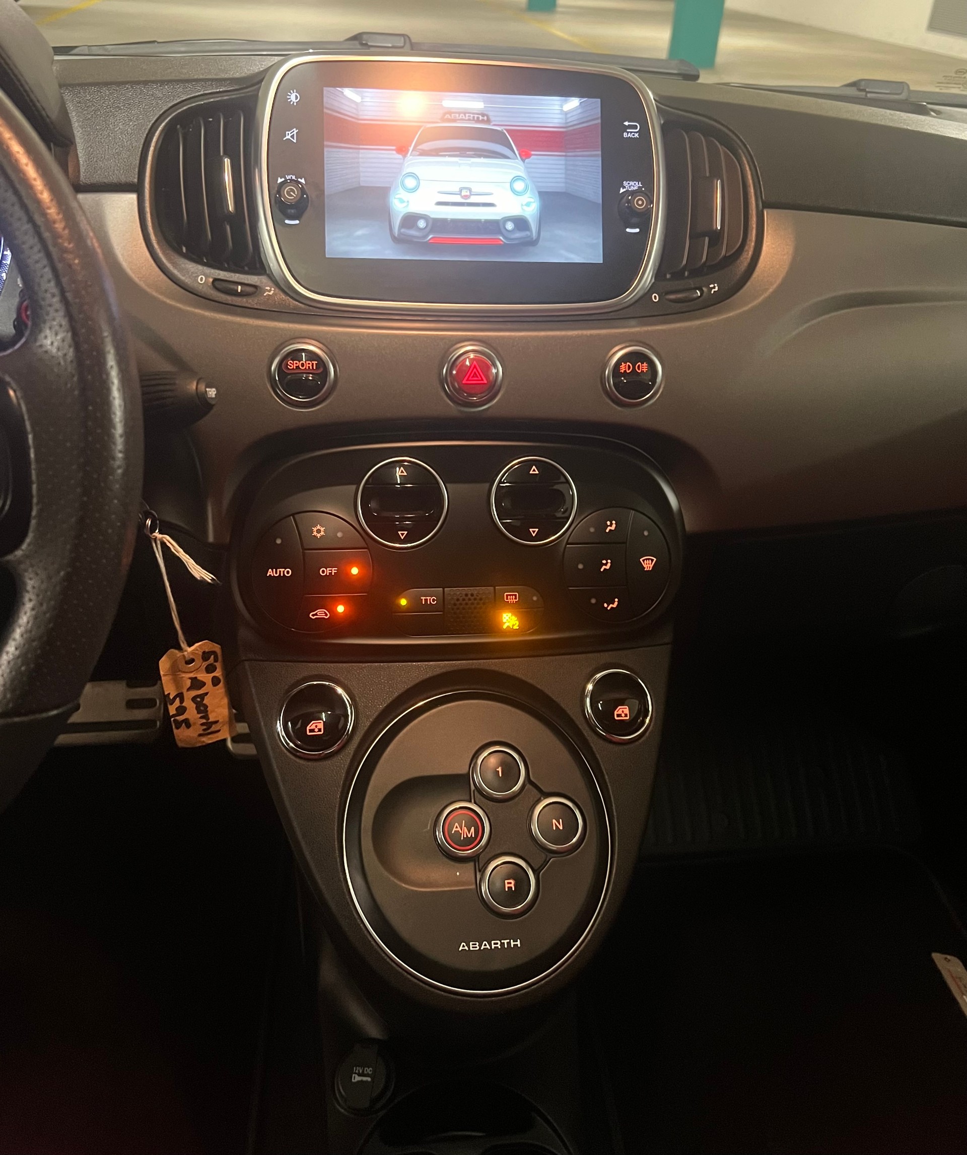 FIAT 595 1.4 16V Turbo Abarth Turismo Dualogic-image-12