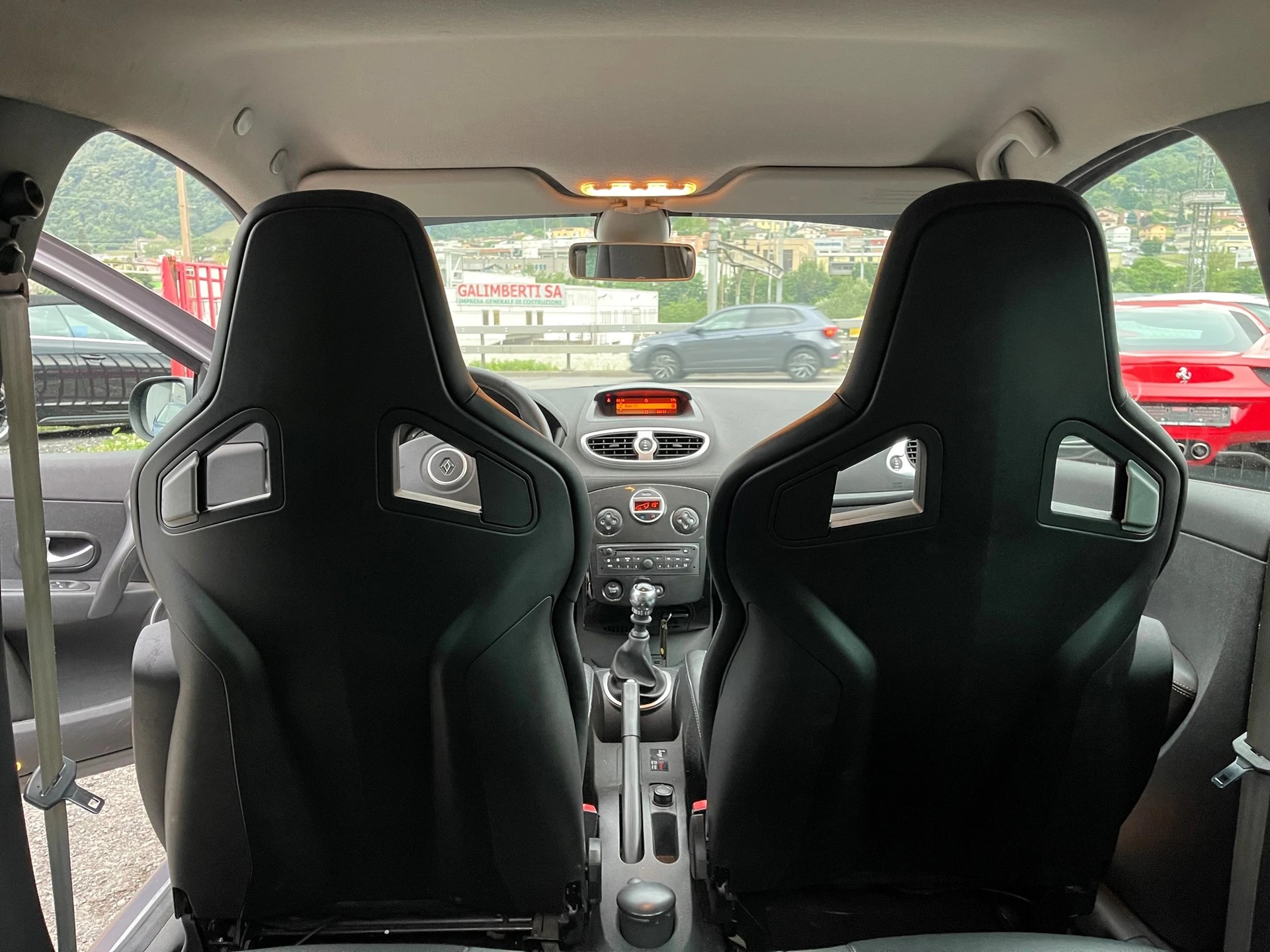 RENAULT Clio 2.0 16V Ange&Démon-image-6