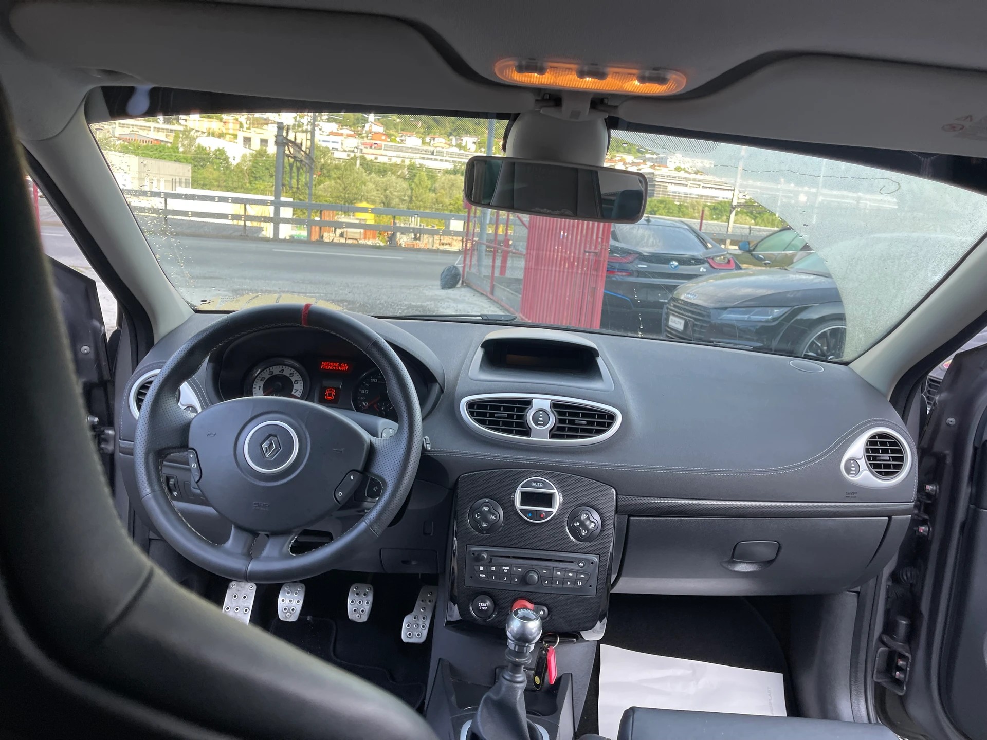 RENAULT Clio 2.0 16V Ange&Démon-image-14