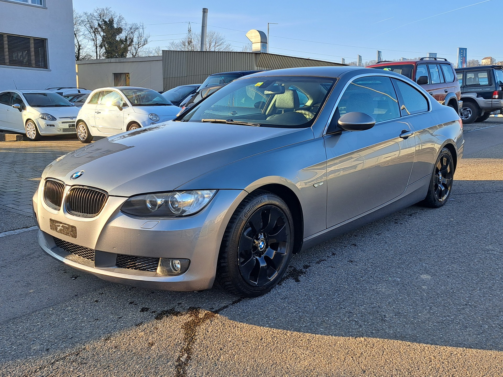 BMW 325xi Coupé-image-1