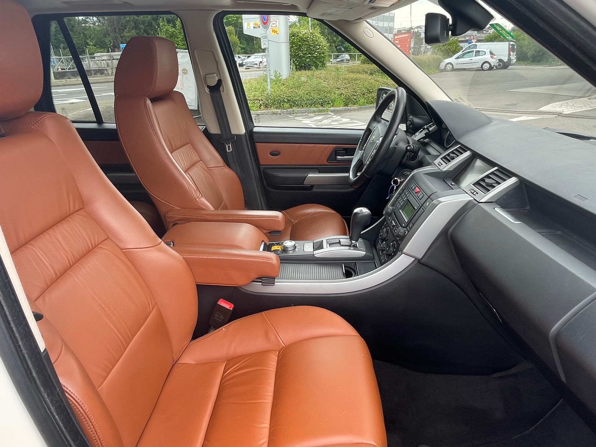 LAND ROVER Range Rover Sport 3.6 Td8 HSE Automatic-image-8