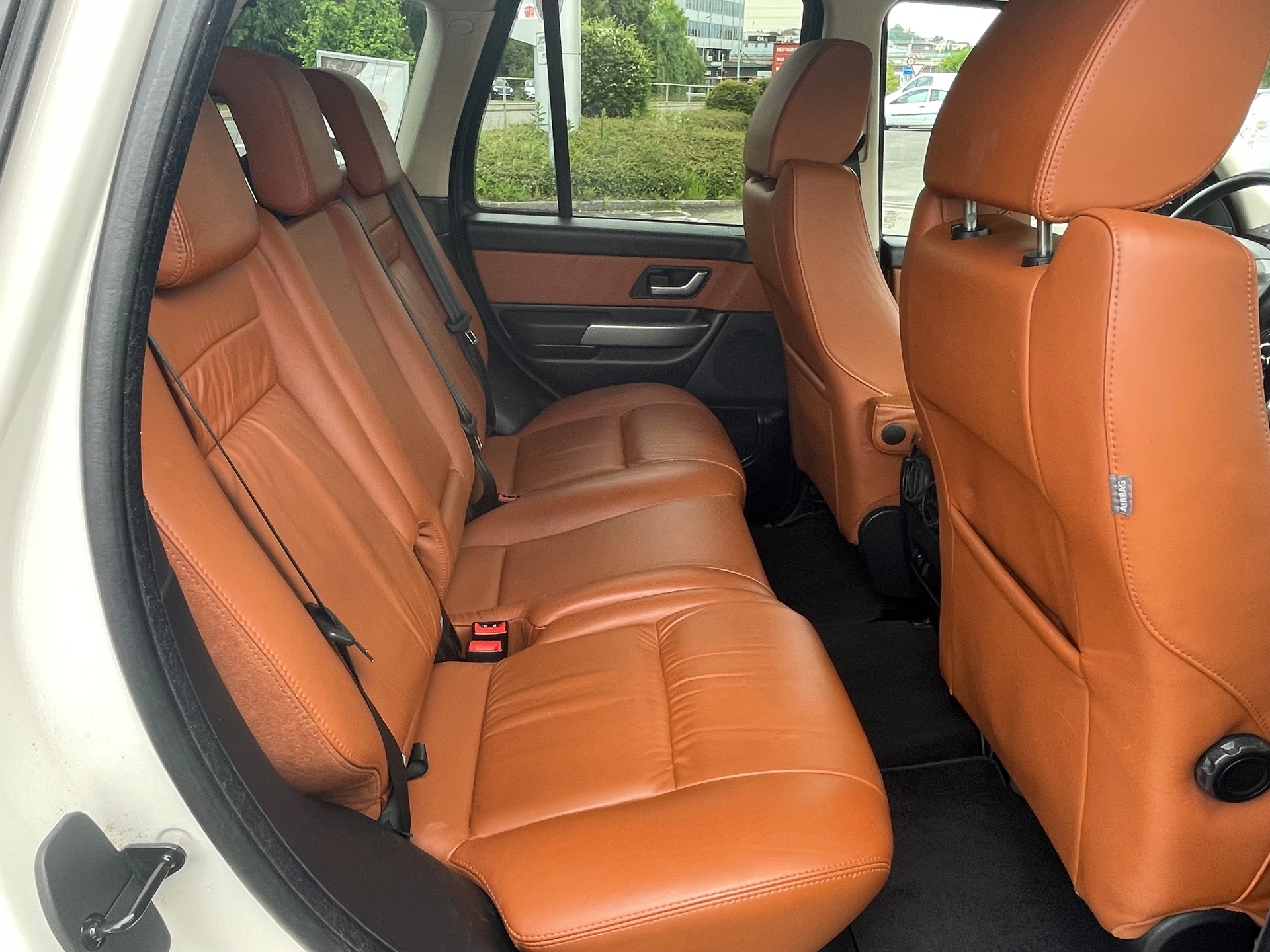 LAND ROVER Range Rover Sport 3.6 Td8 HSE Automatic-image-5