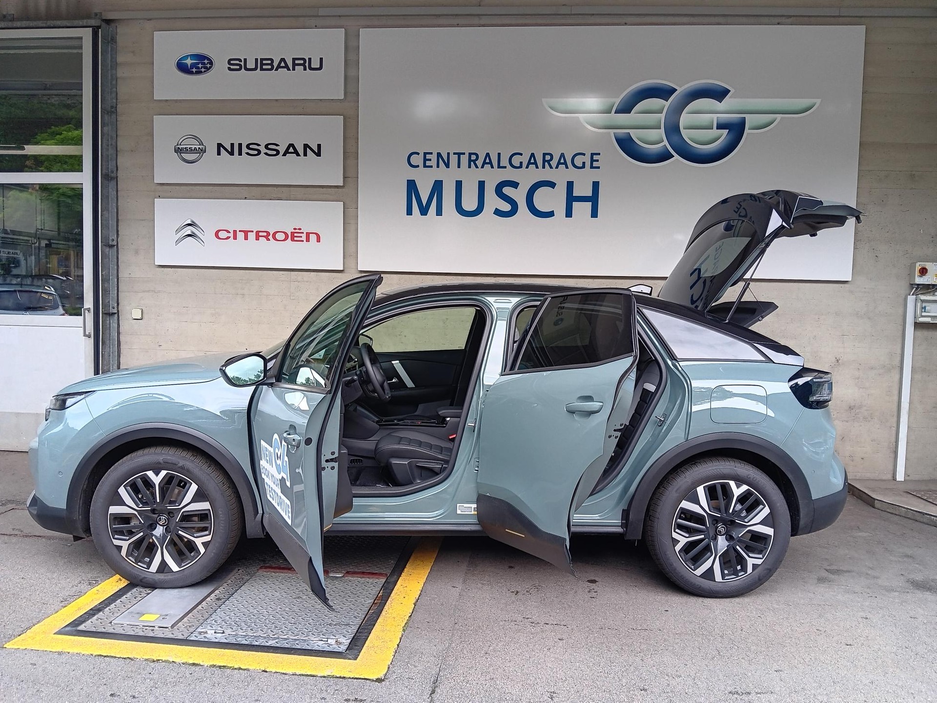 CITROEN C4 HEV Max e-DCS6-image-6