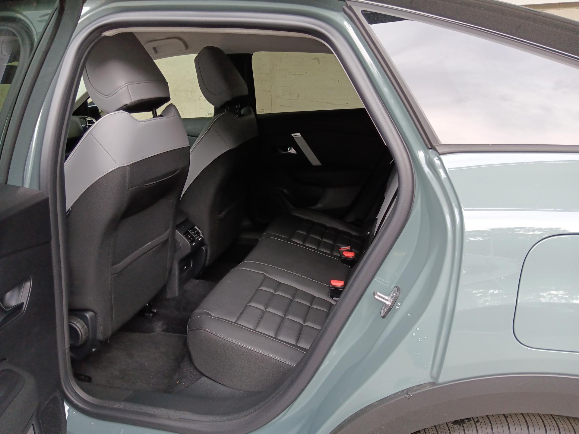 CITROEN C4 HEV Max e-DCS6-image-8