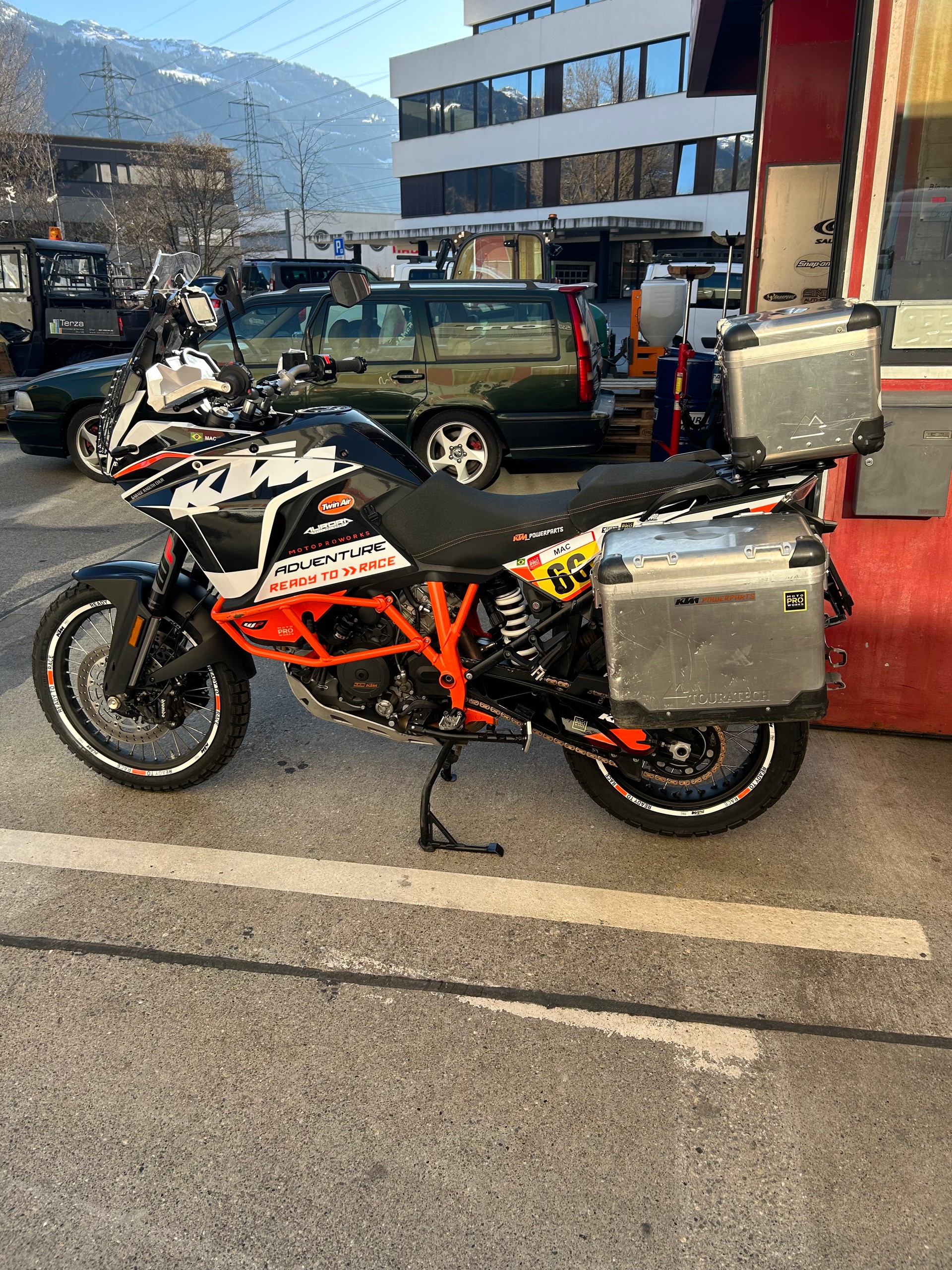 KTM 1090 Adventure R ABS-image-10