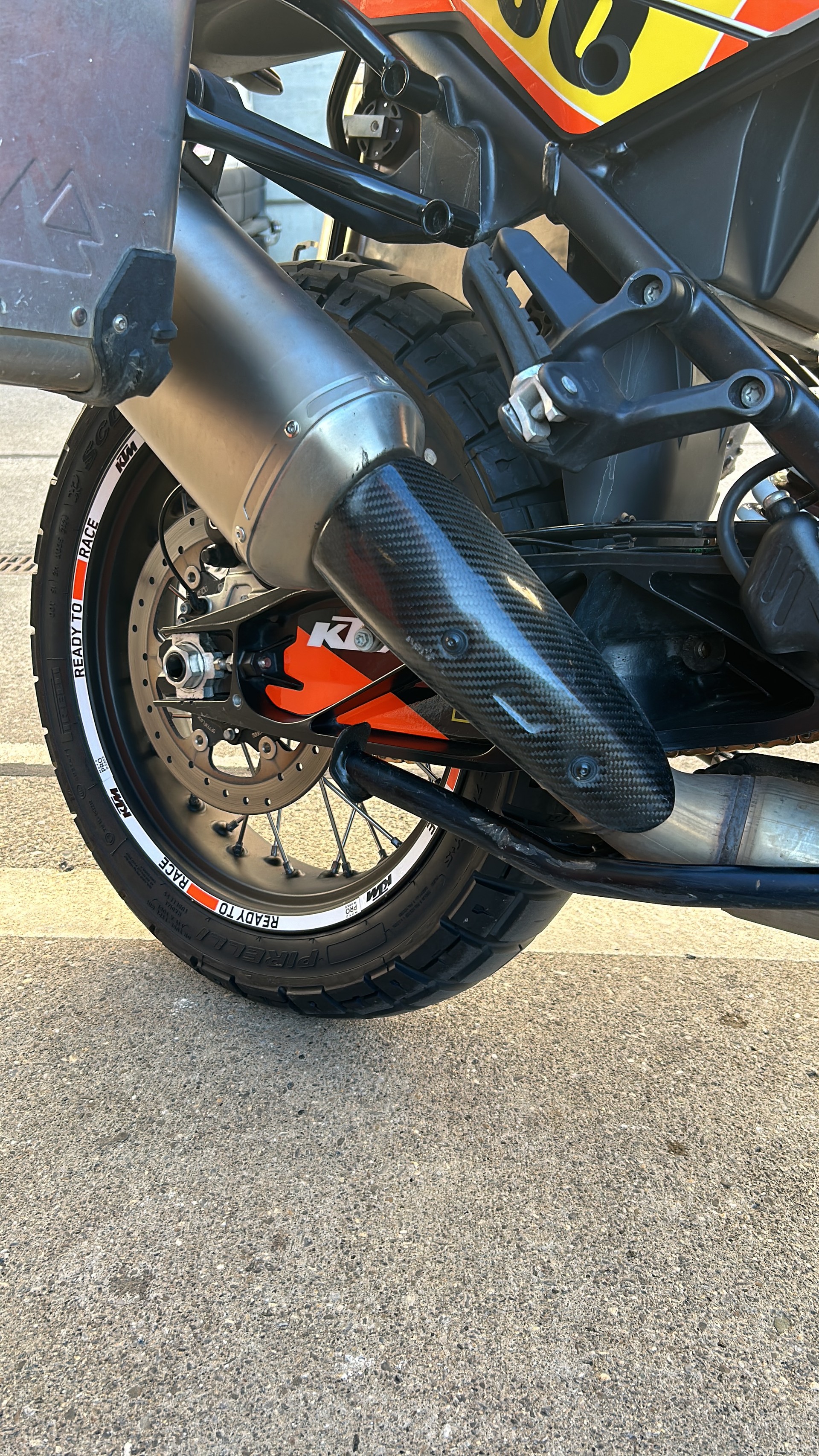 KTM 1090 Adventure R ABS-image-11