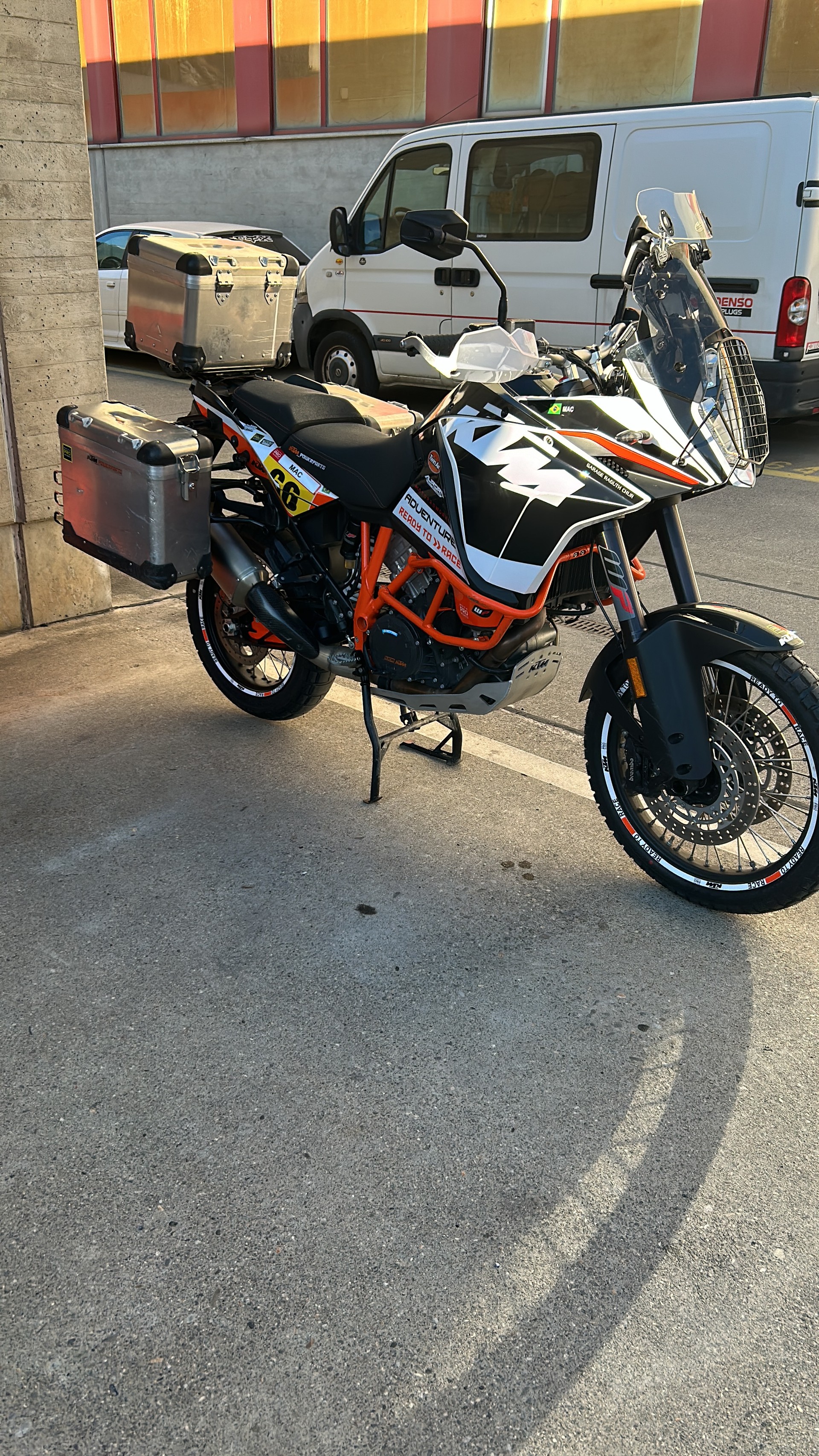 KTM 1090 Adventure R ABS-image-0