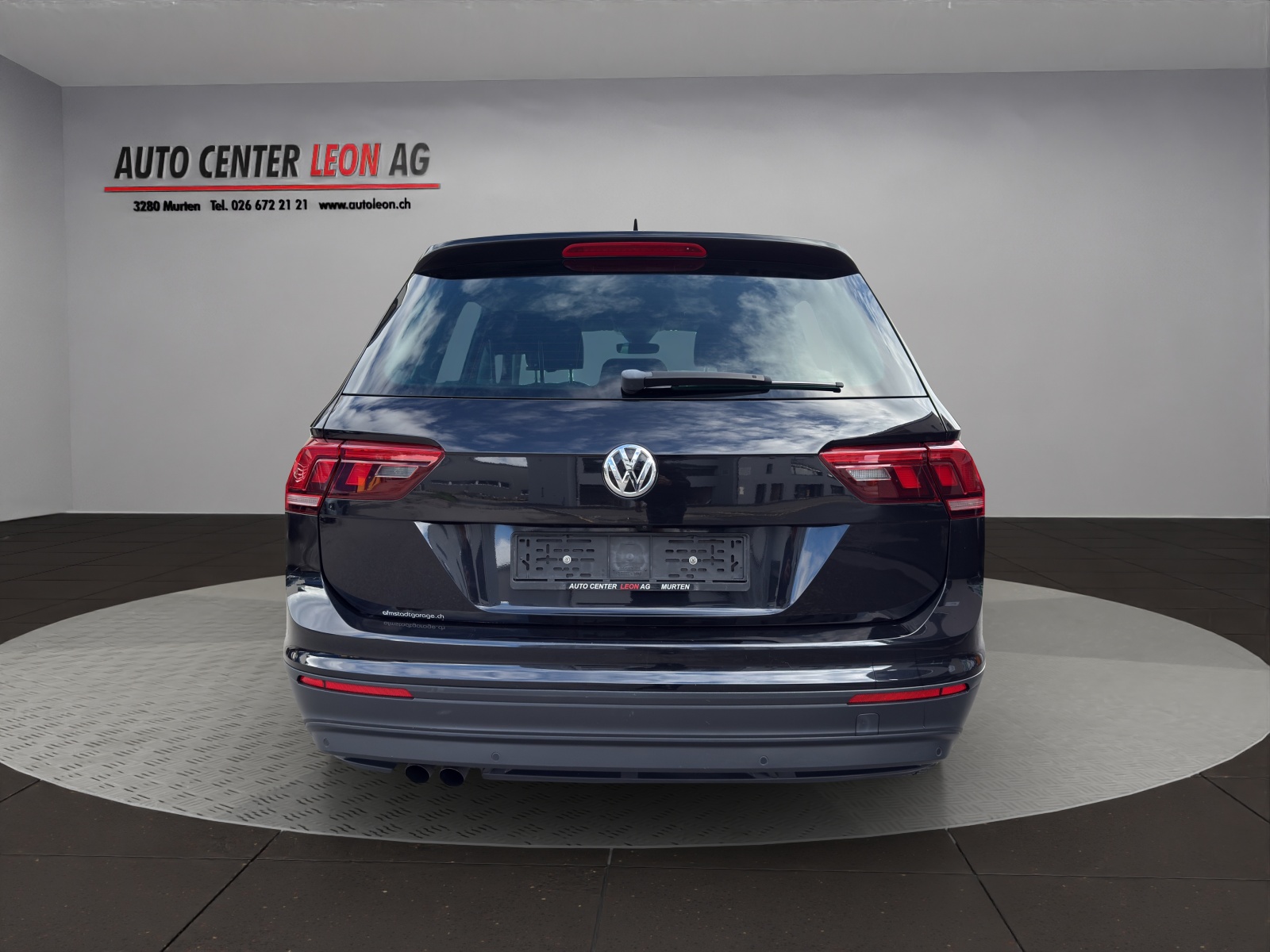 VW Tiguan 2.0TSI Sound 4Motion DSG-image-4