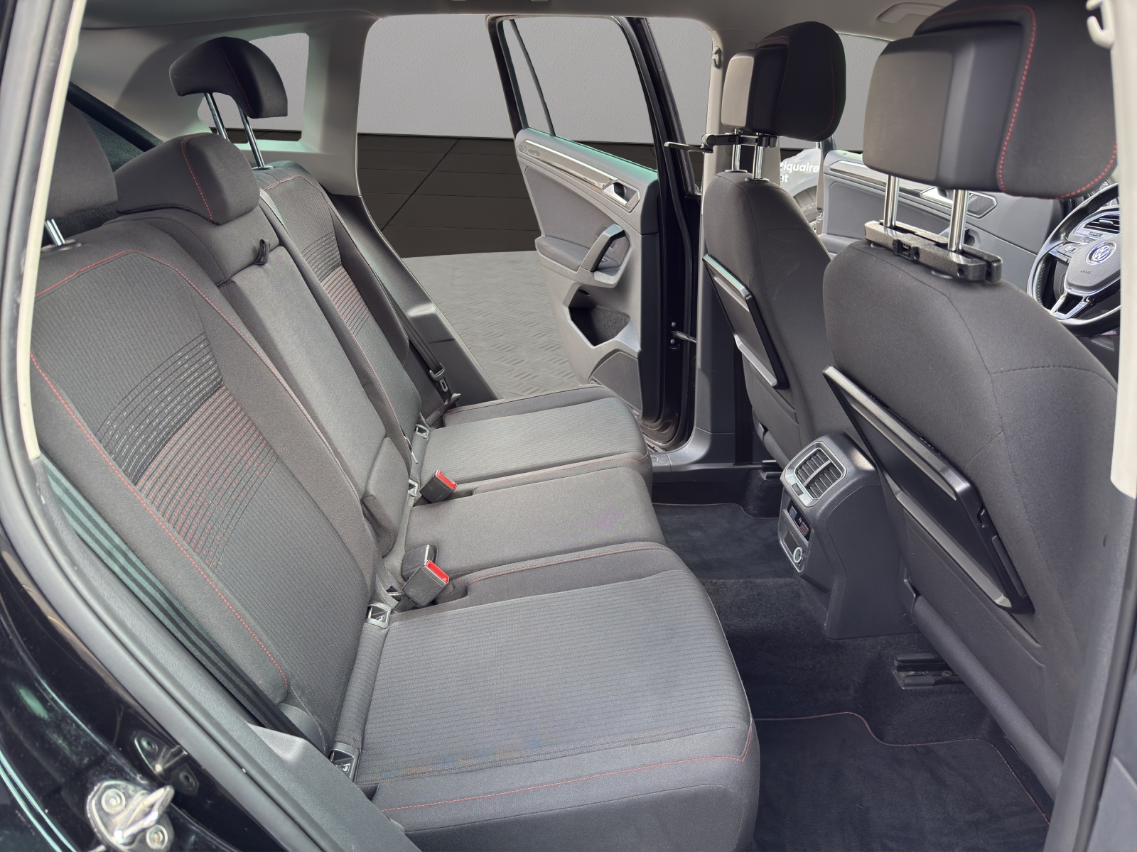 VW Tiguan 2.0TSI Sound 4Motion DSG-image-17