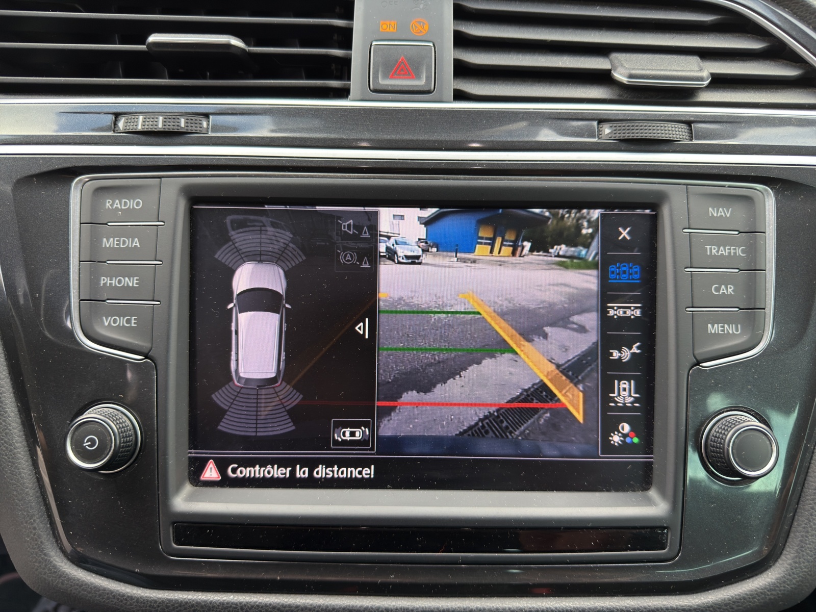 VW Tiguan 2.0TSI Sound 4Motion DSG-image-22